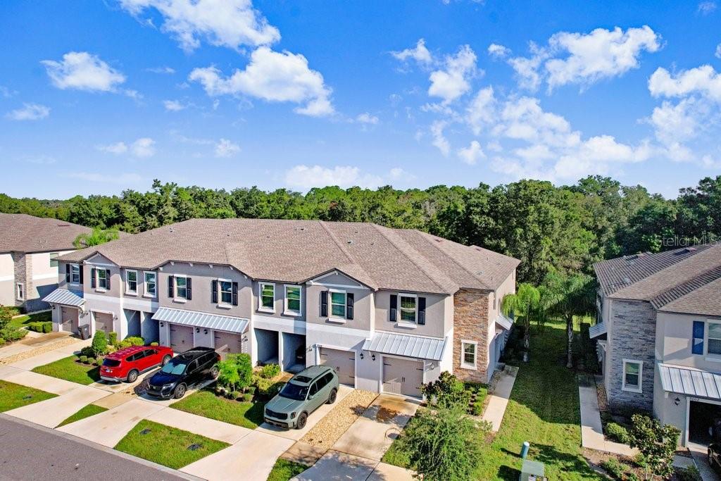 9536 PEMBROOKE PINES DR