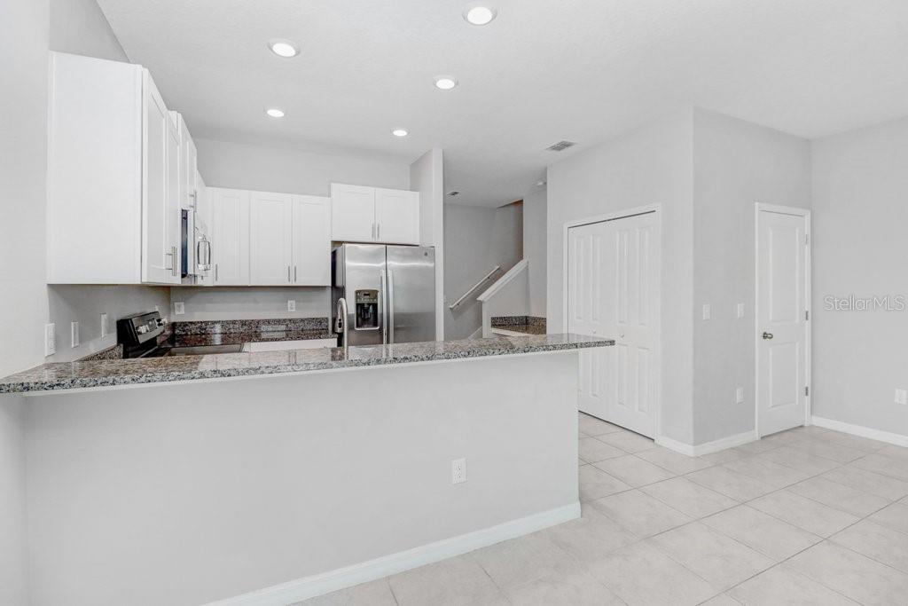 9536 PEMBROOKE PINES DR