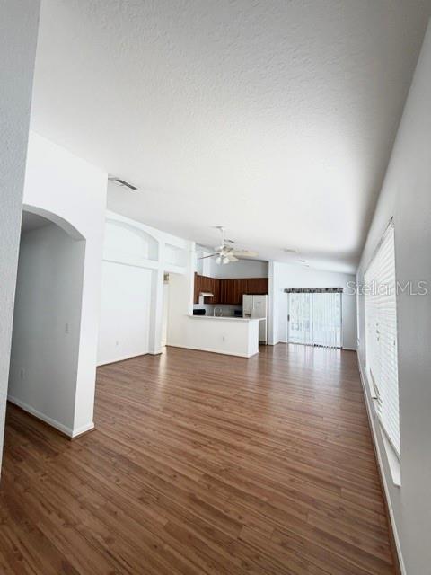 2931 WALNUT GROVE CT