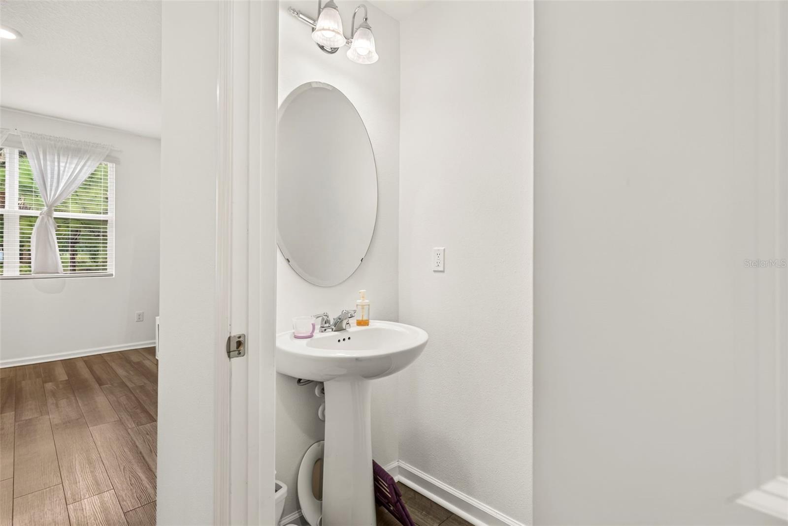 6264 BUCKET CT