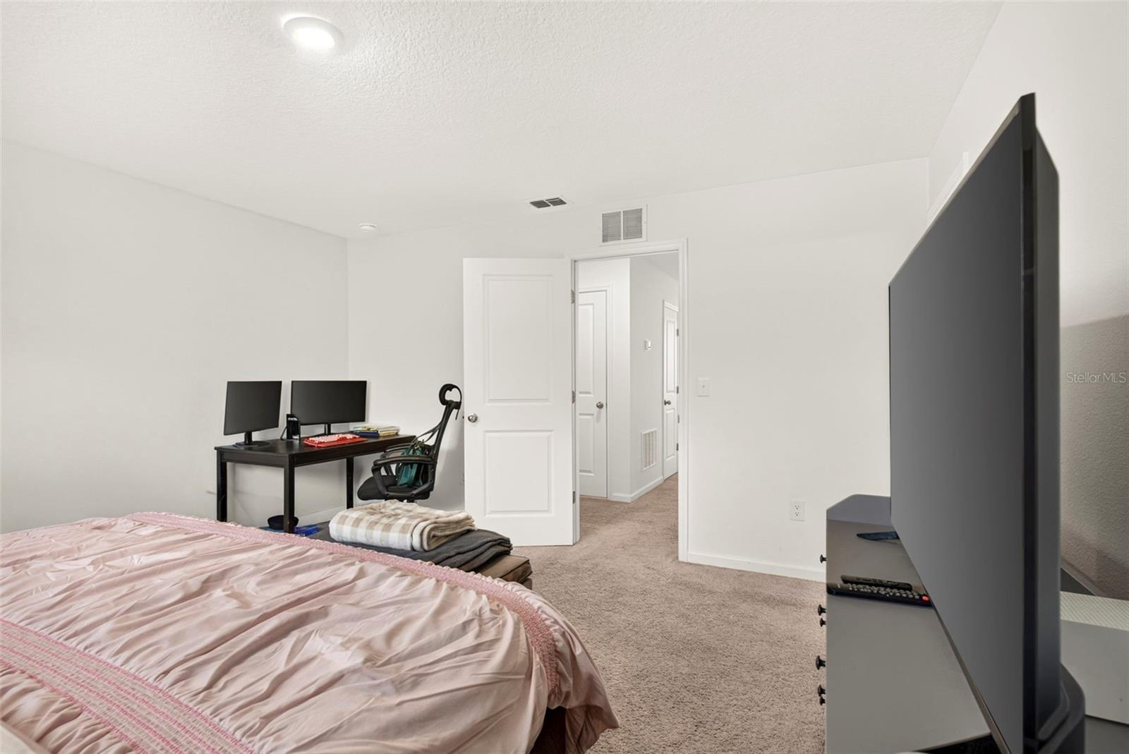 6264 BUCKET CT