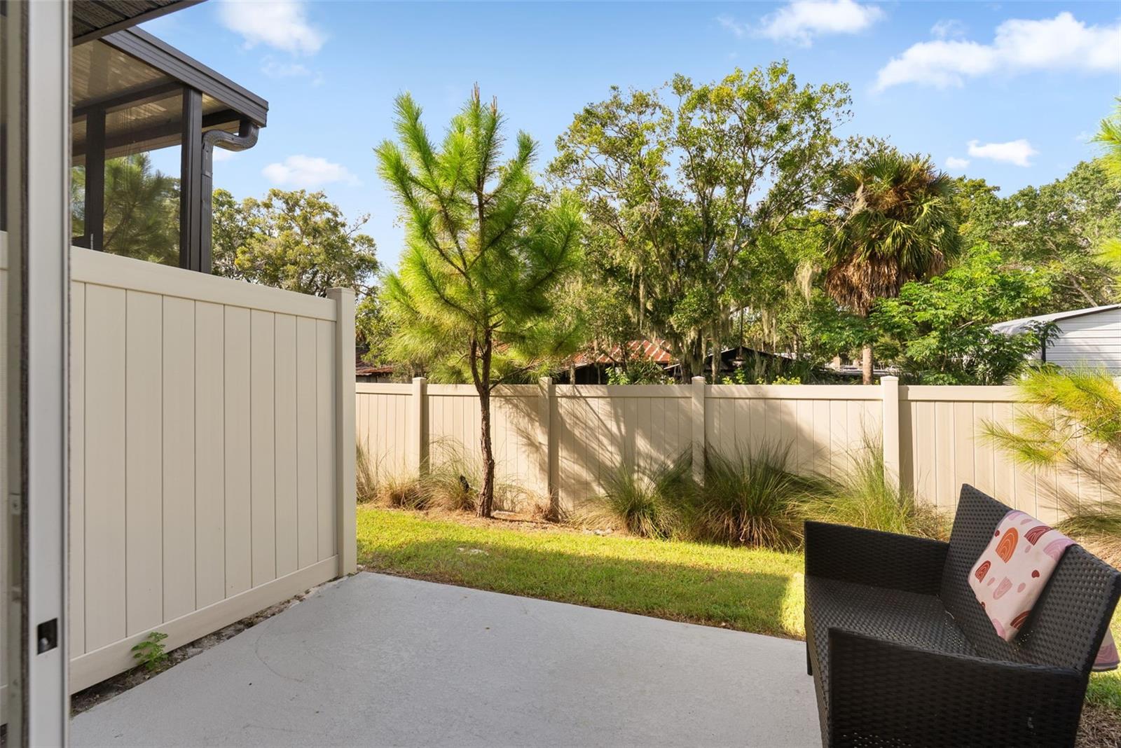 6264 BUCKET CT