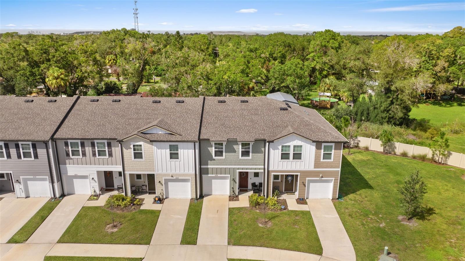 6264 BUCKET CT
