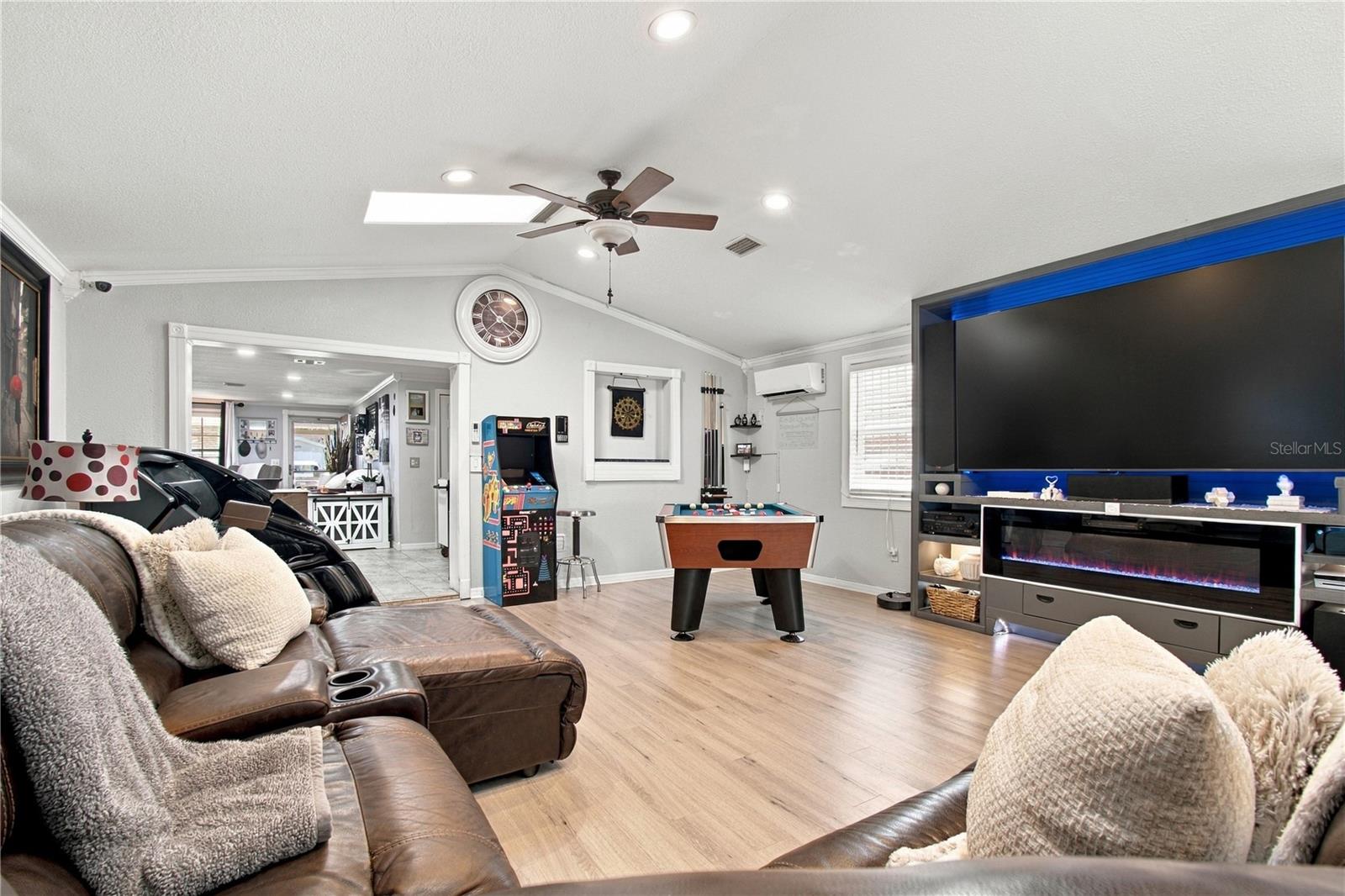 16012 SADDLESTRING DR