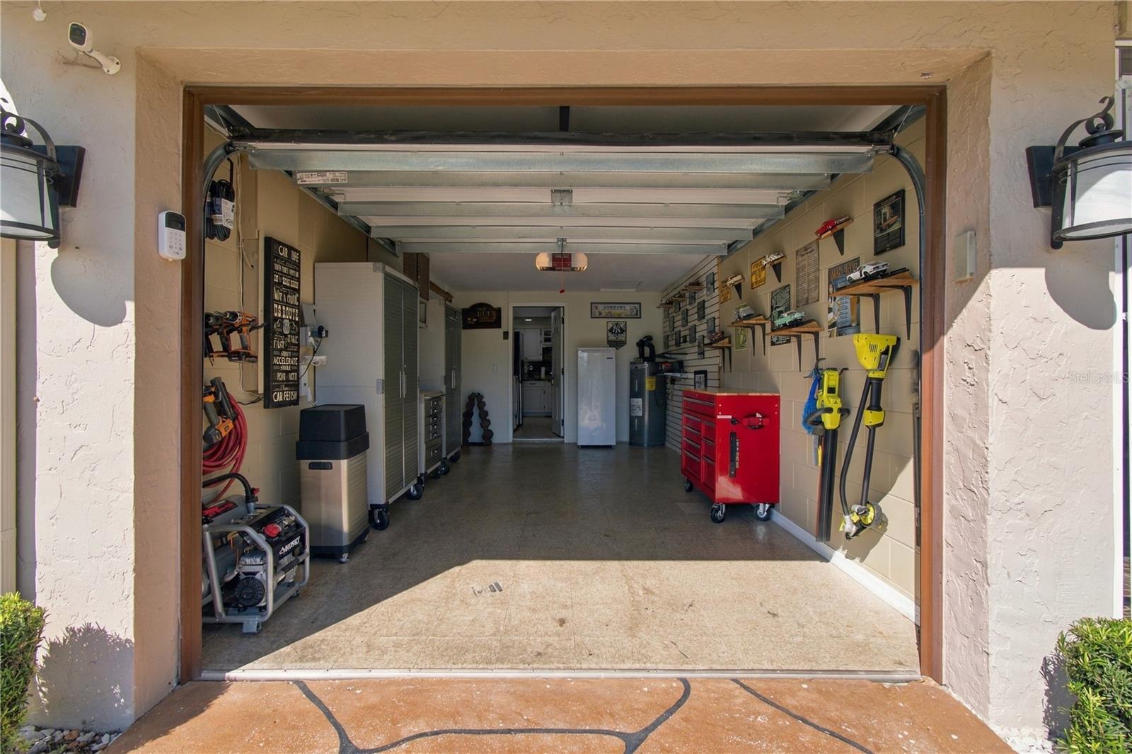 16012 SADDLESTRING DR