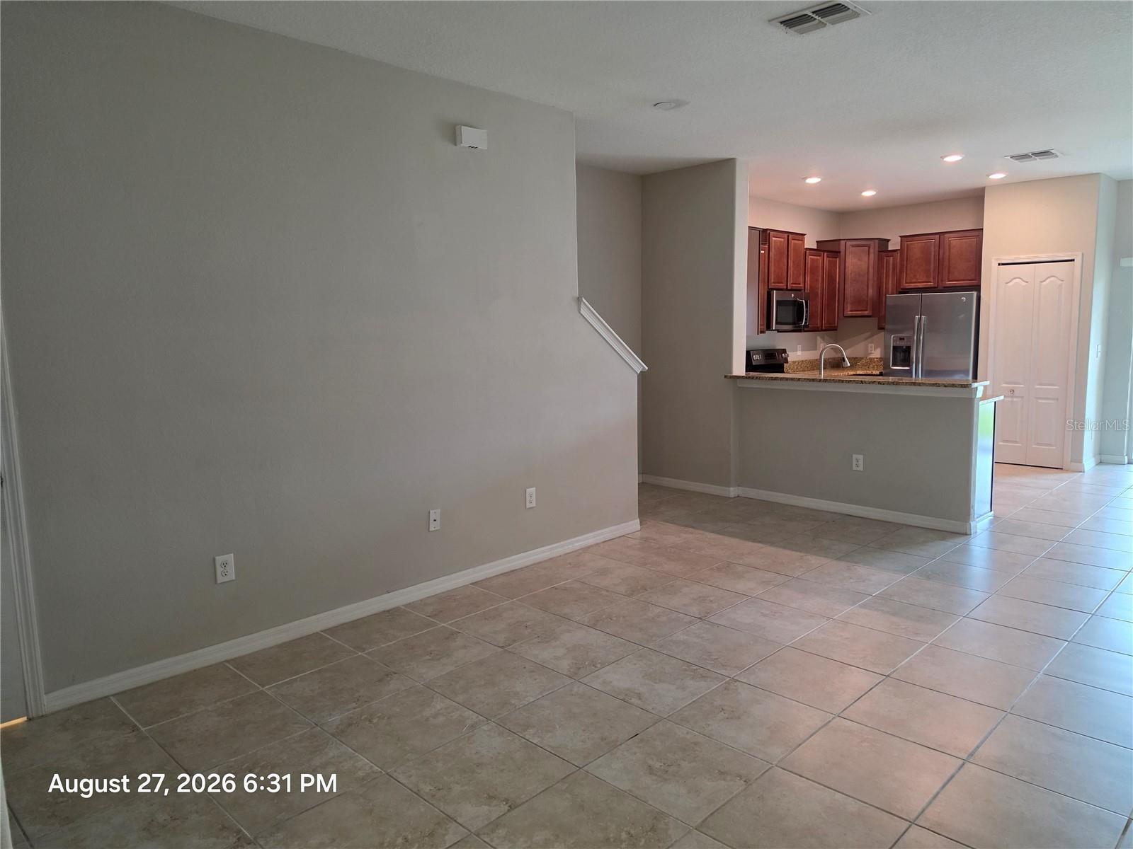 2110 GOLDEN FALCON DR