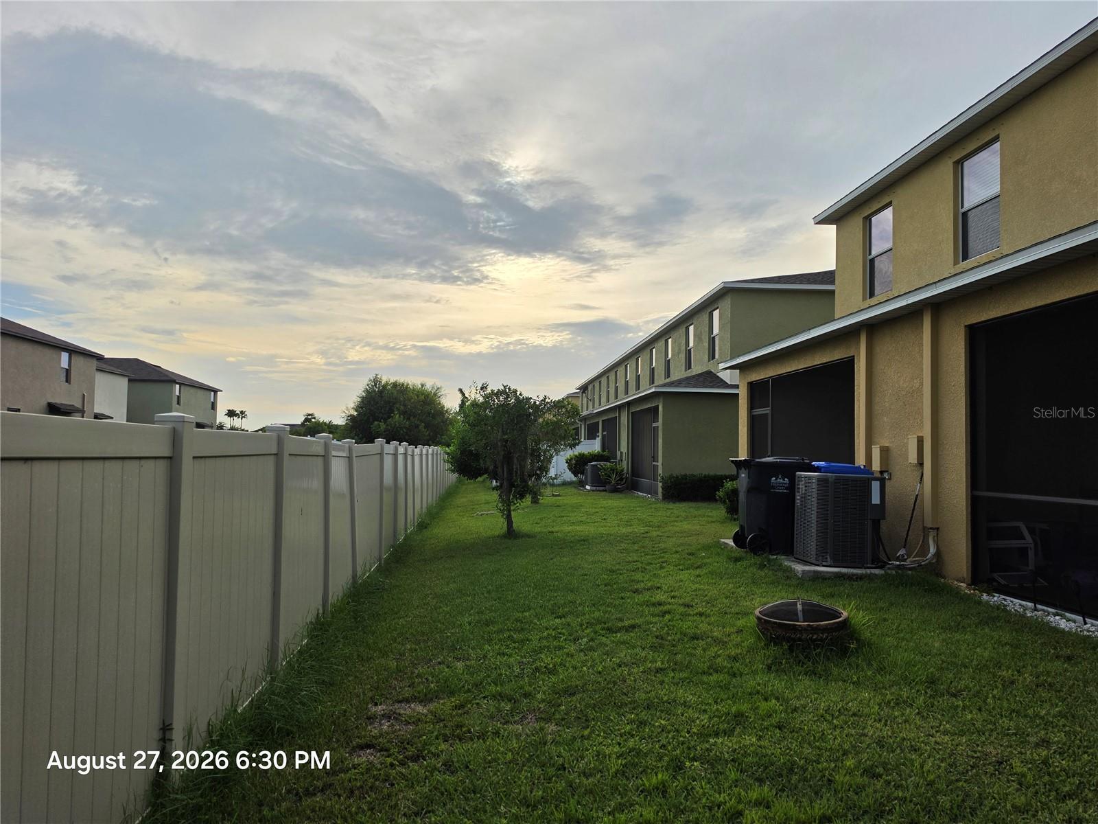 2110 GOLDEN FALCON DR