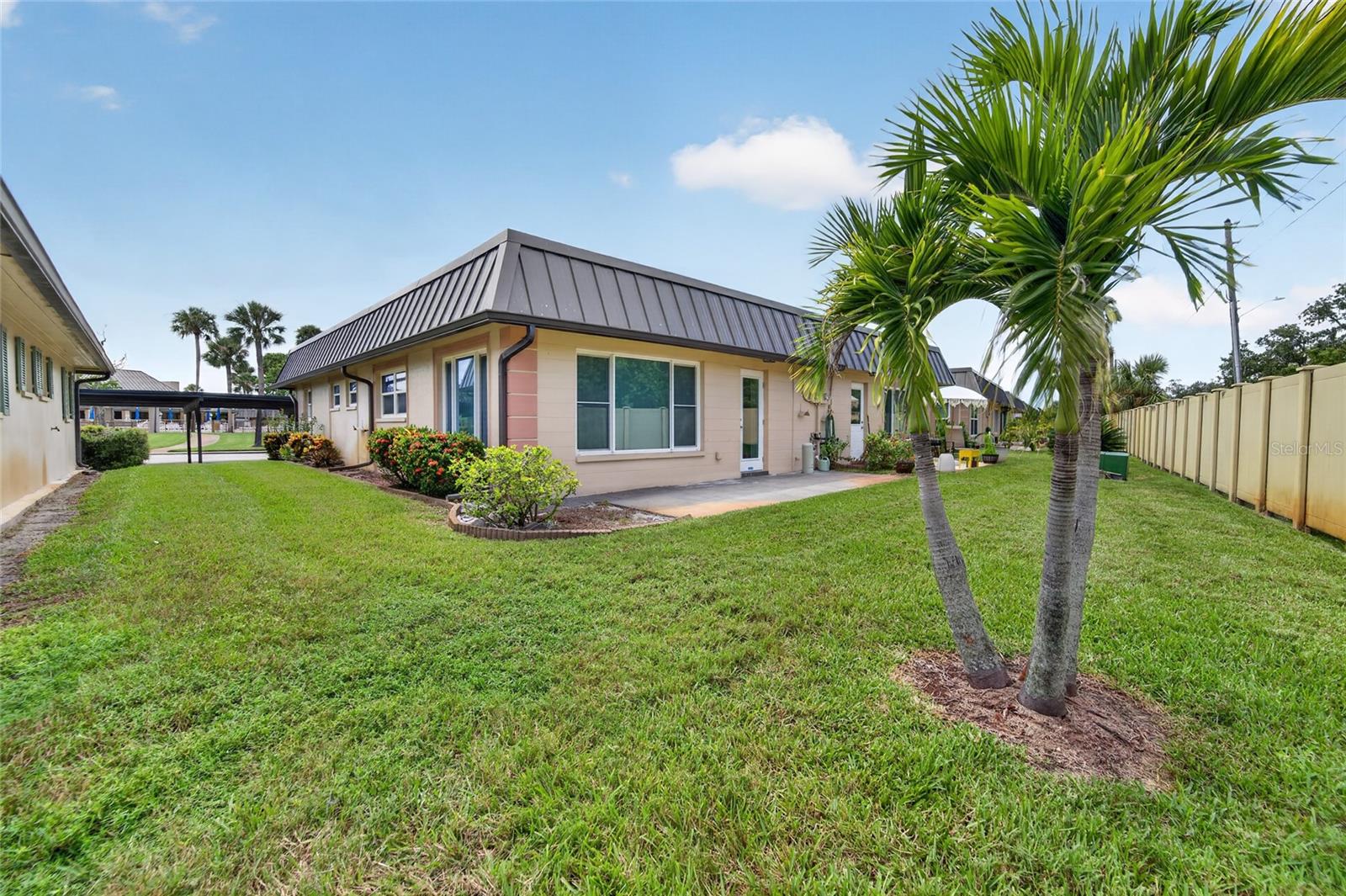 4217 STRATFORD DR #0