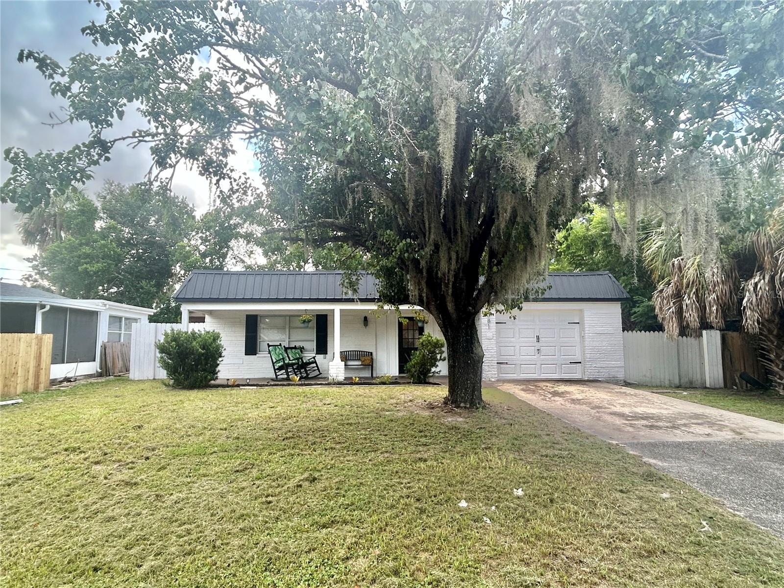 7381 JASMIN DR