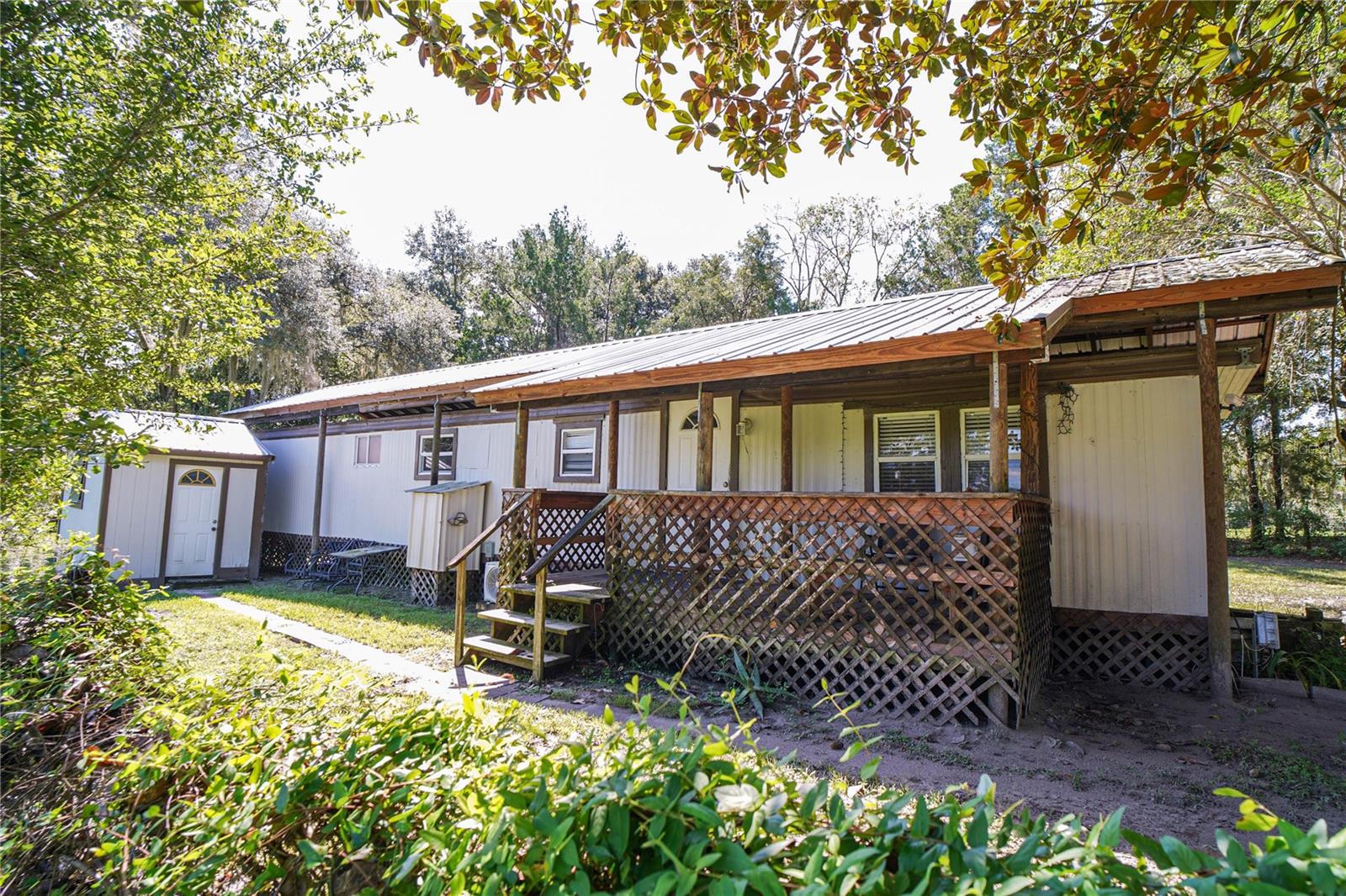 8000 BELCHER LN