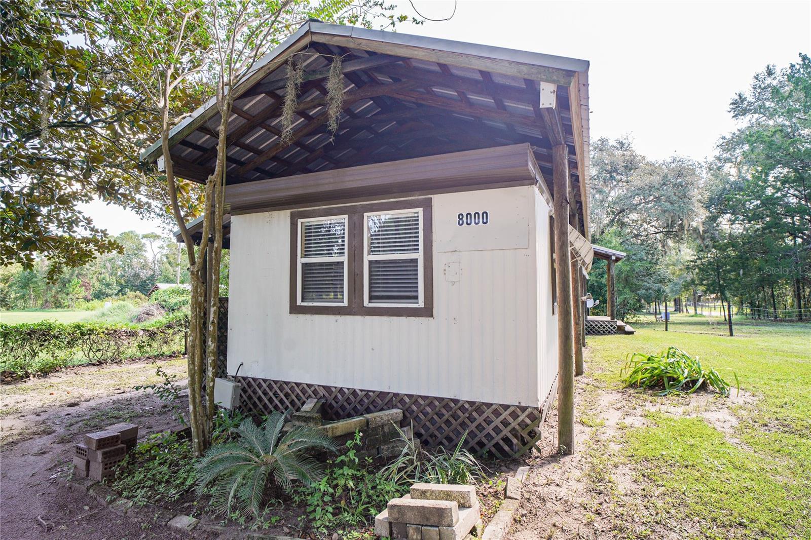 8000 BELCHER LN
