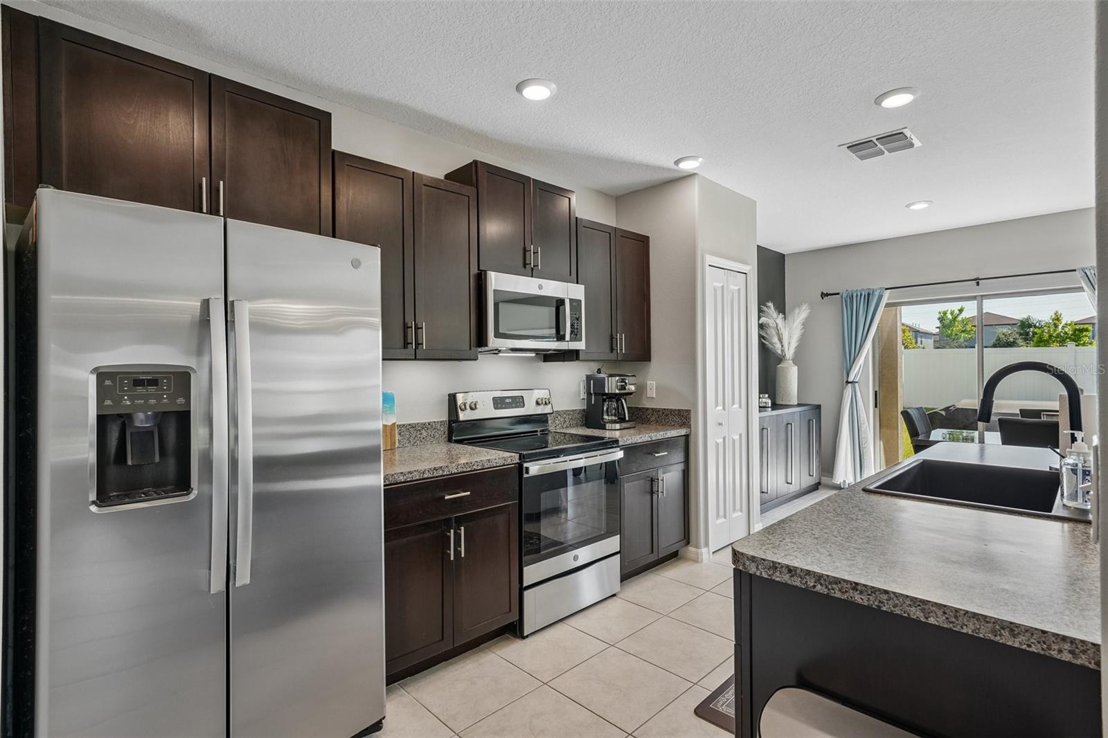4714 RON EDDIE PL