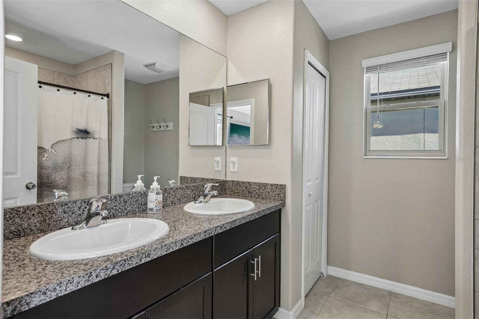 4714 RON EDDIE PL