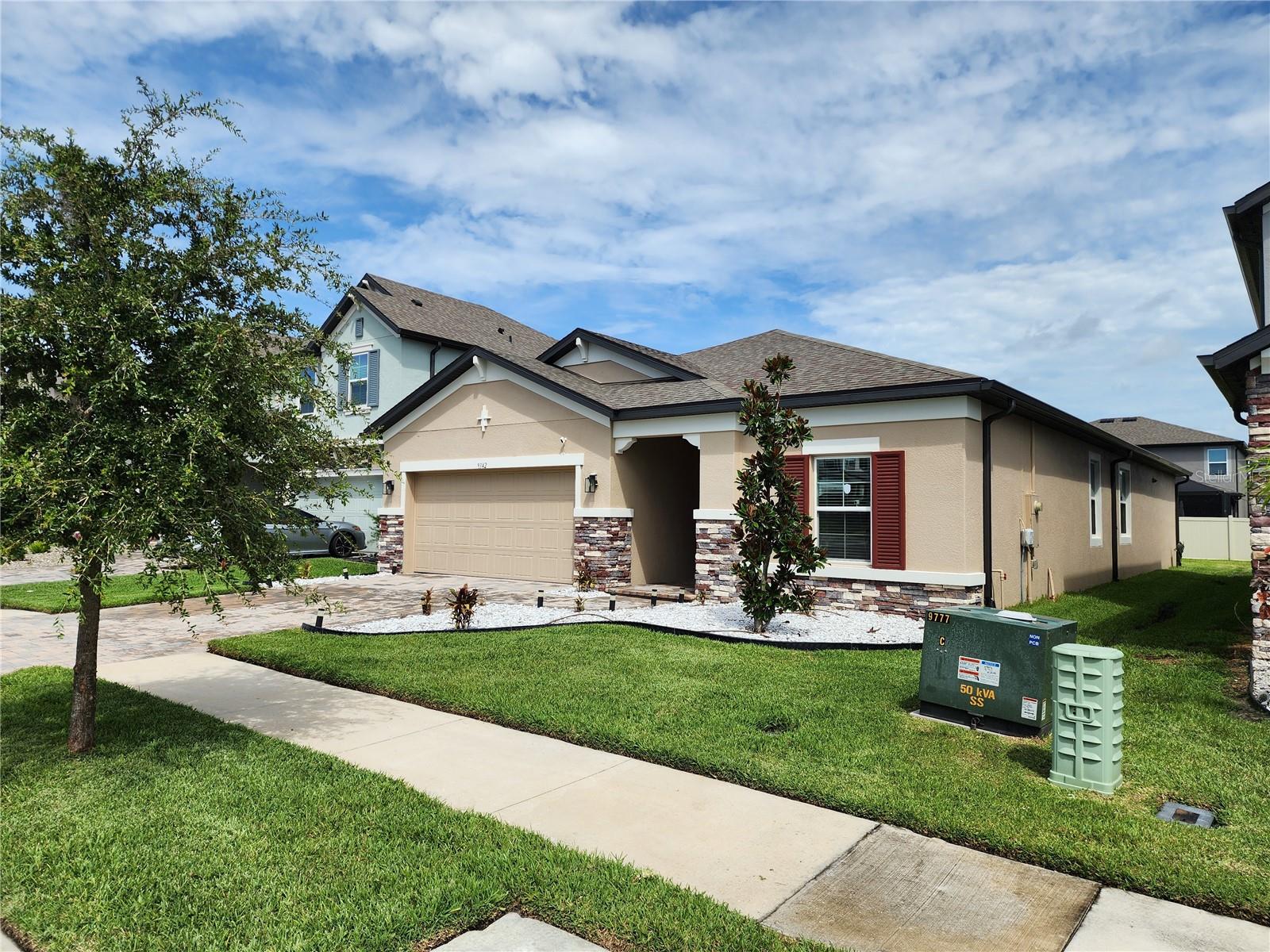 9342 CRESCENT RAY DR