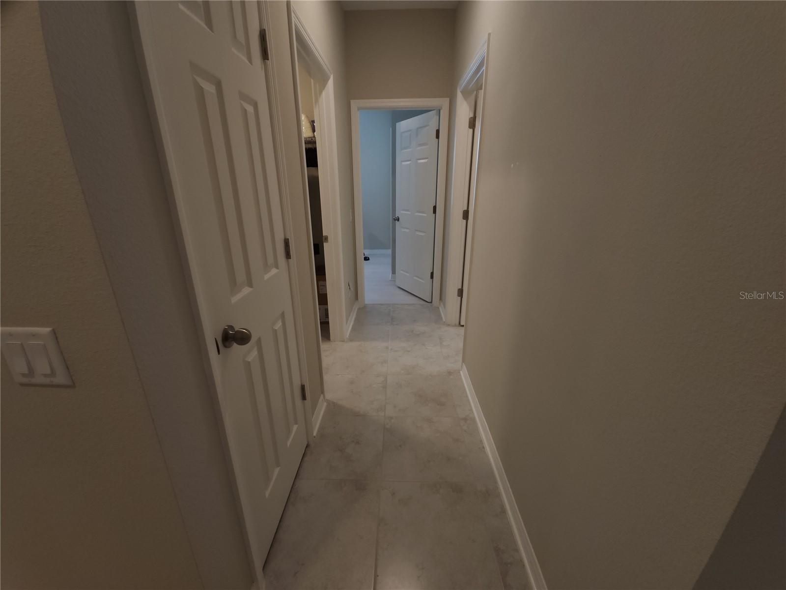 9342 CRESCENT RAY DR