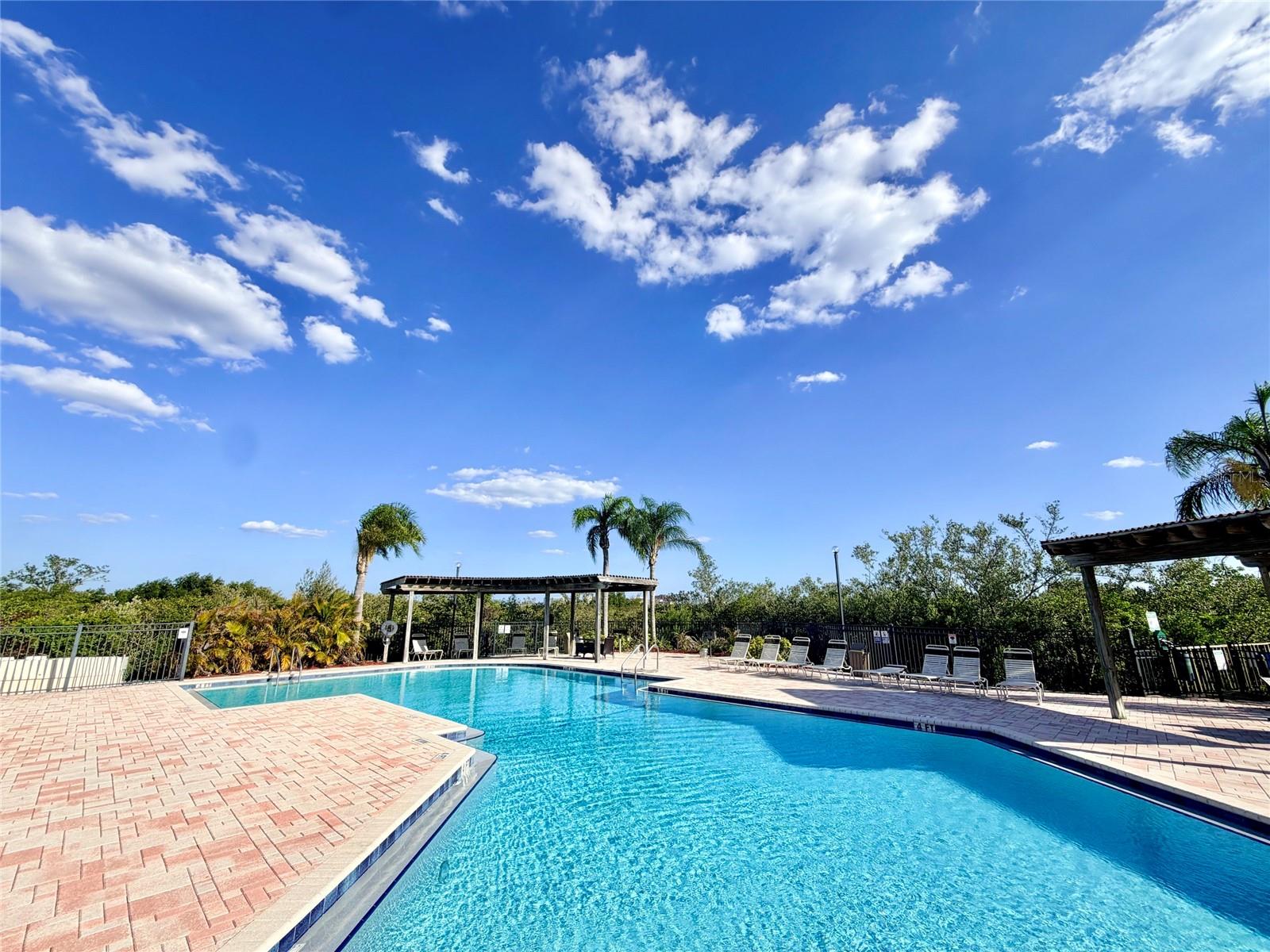 4333 BAYSIDE VILLAGE DR #320