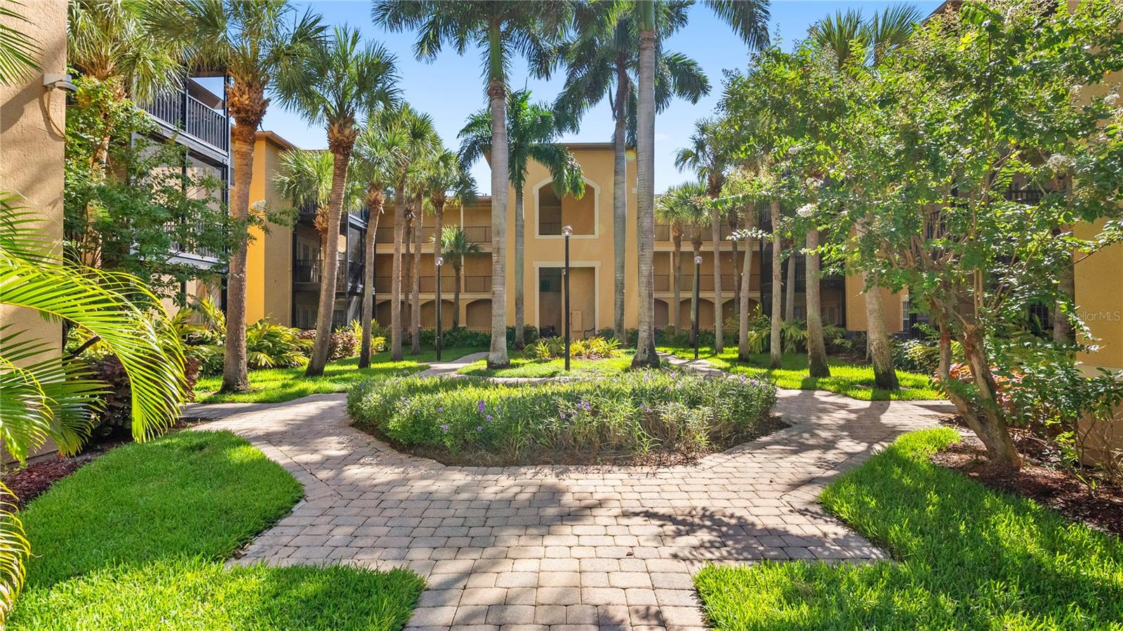 4333 BAYSIDE VILLAGE DR #320