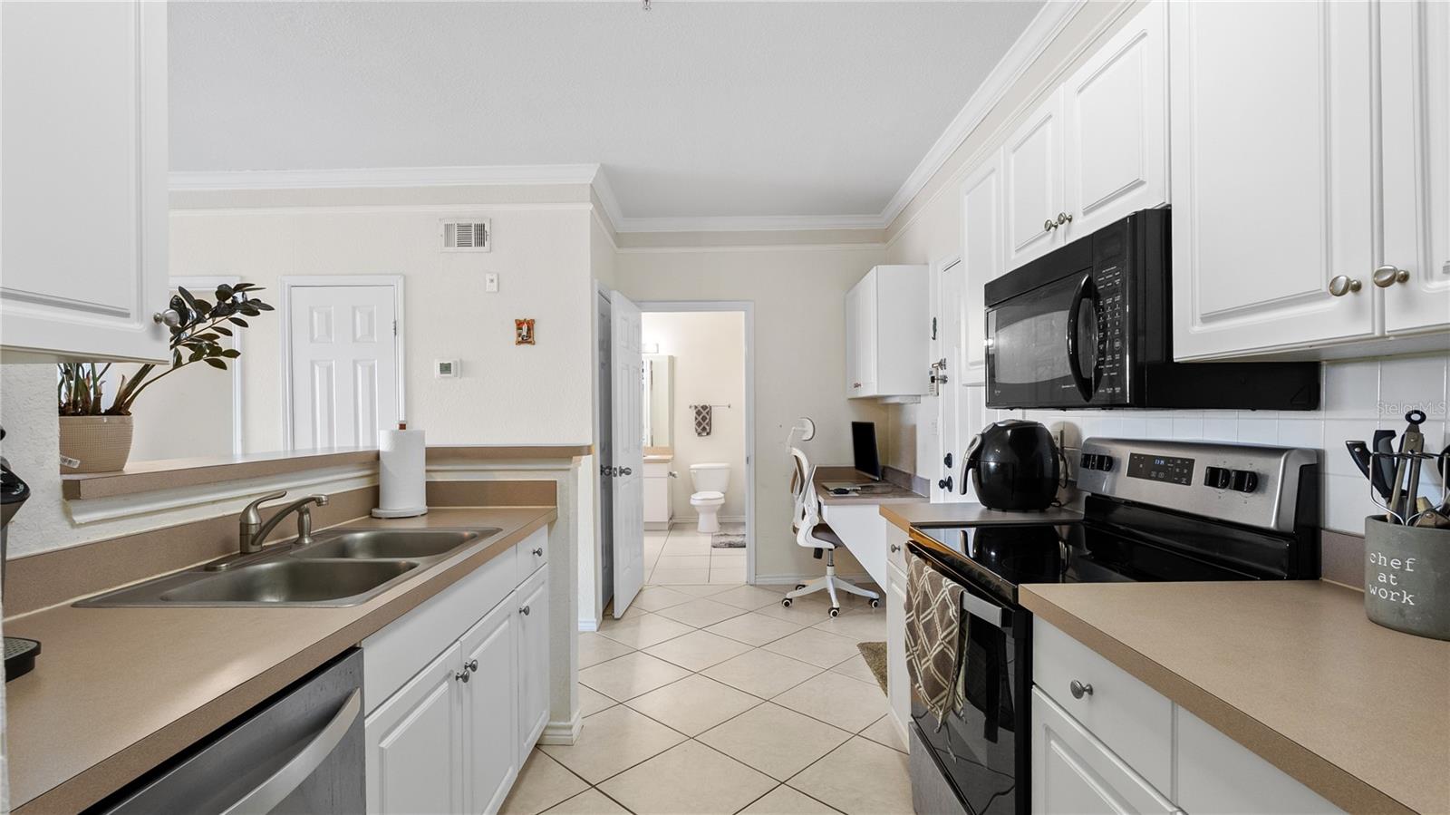 4333 BAYSIDE VILLAGE DR #320