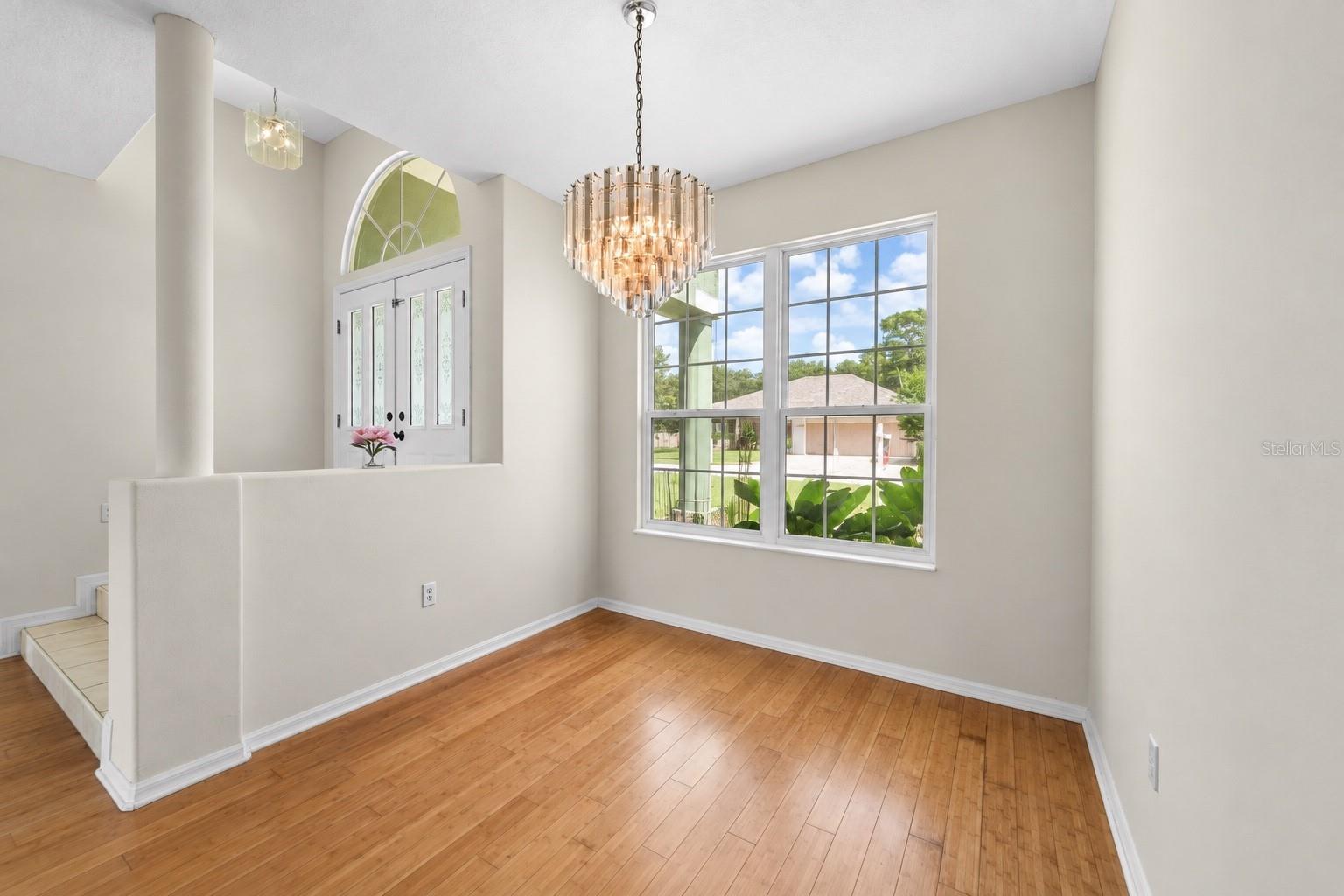 7040 FRASCATI LOOP