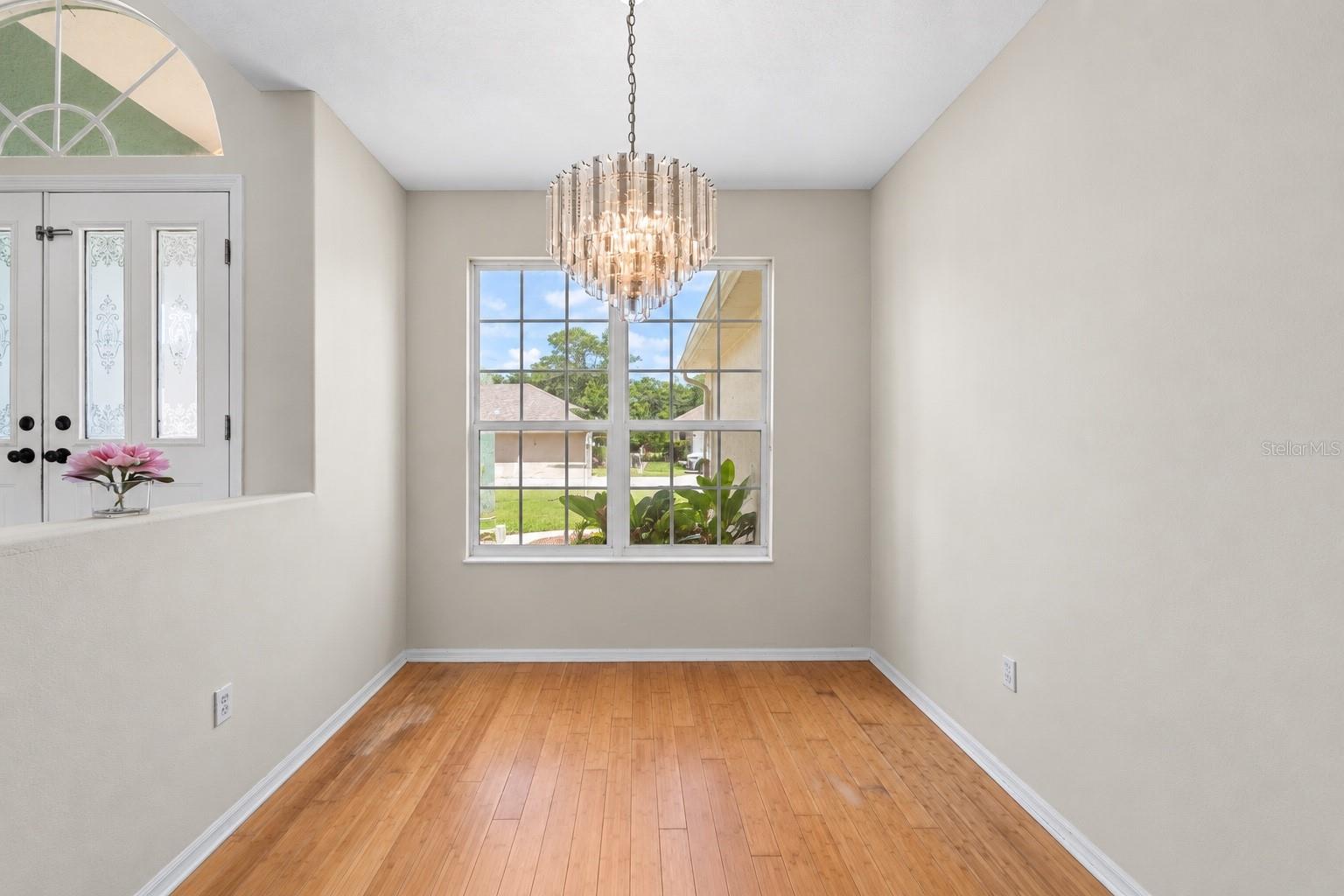 7040 FRASCATI LOOP