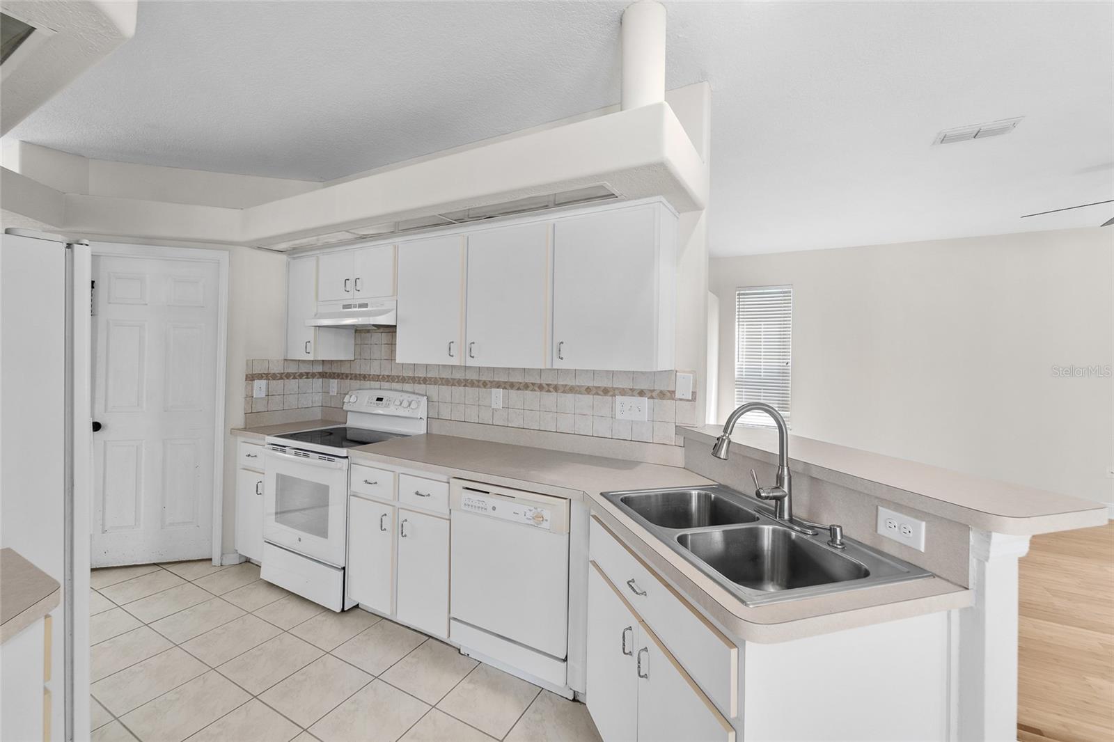 7040 FRASCATI LOOP