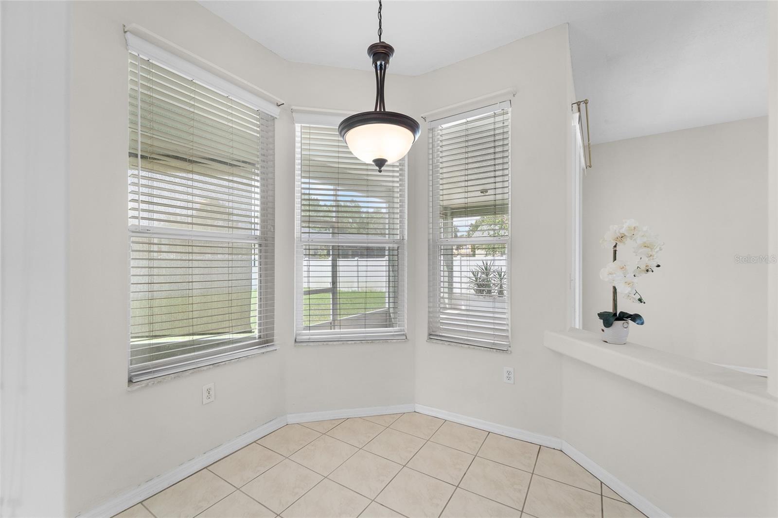 7040 FRASCATI LOOP
