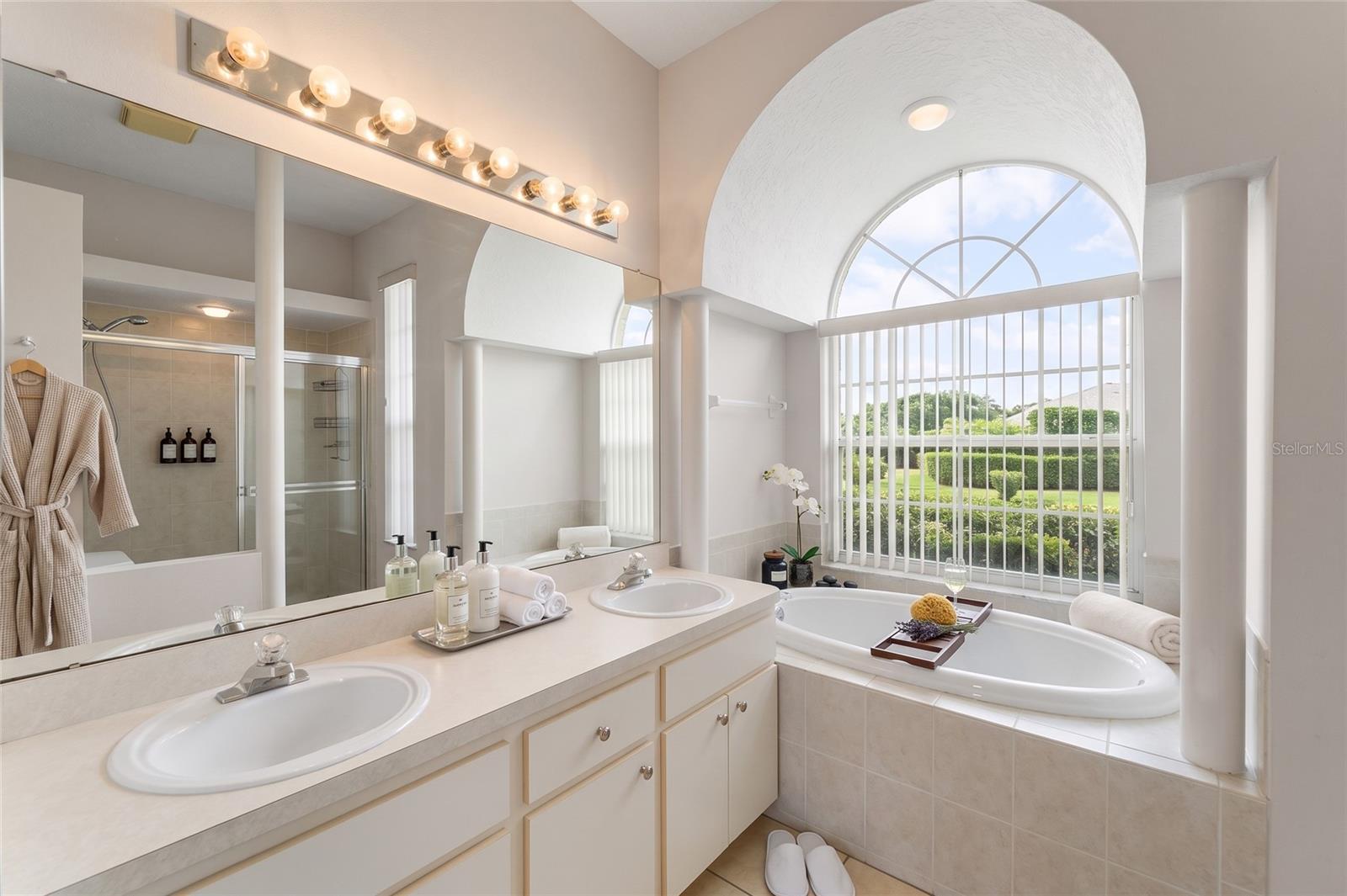 7040 FRASCATI LOOP