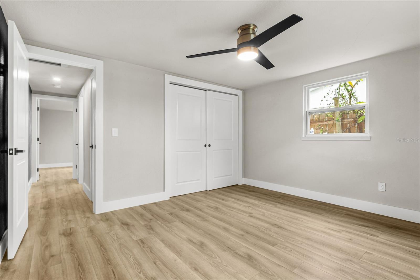 4036 SUNRAY DR