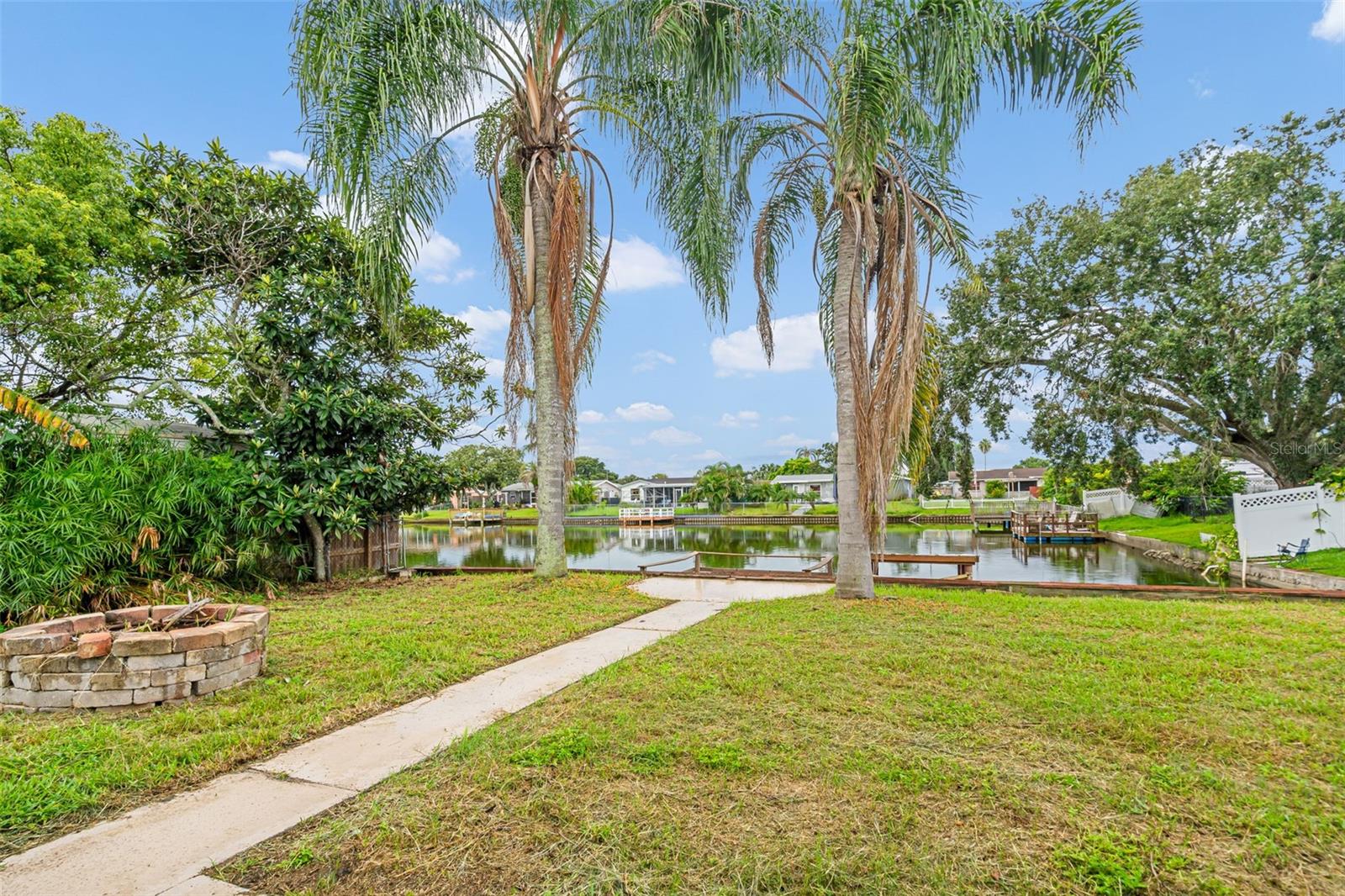 4036 SUNRAY DR