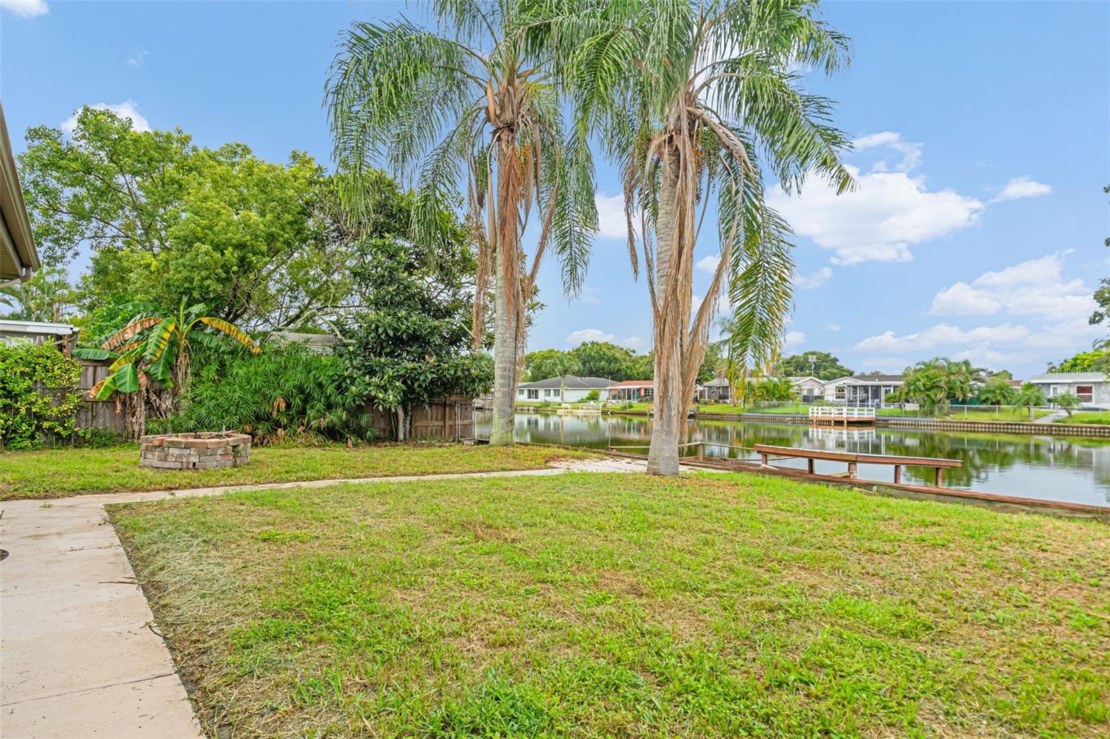 4036 SUNRAY DR