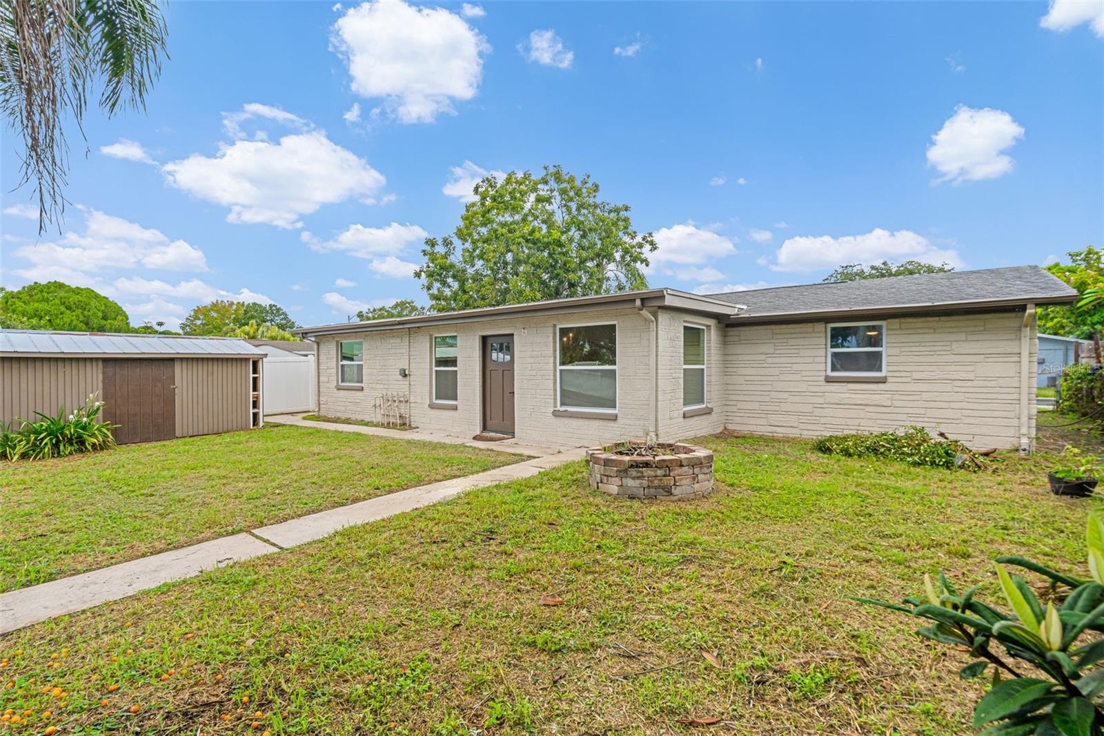4036 SUNRAY DR