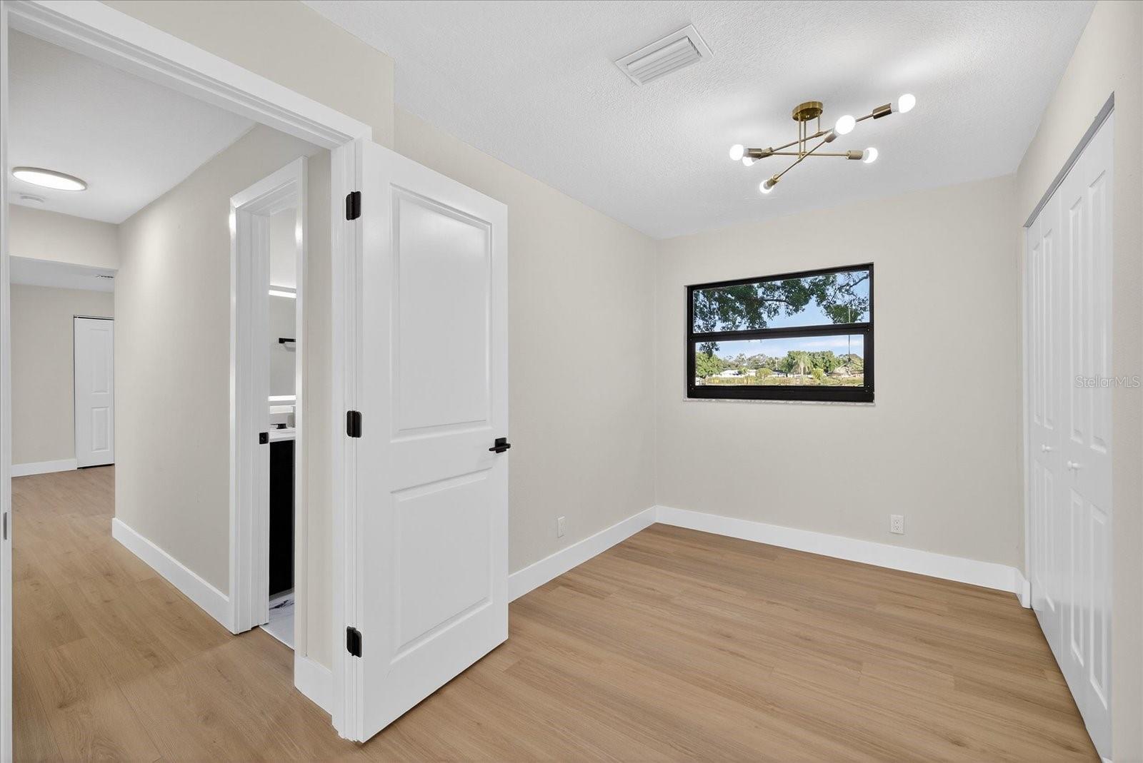 6107 COLE DR