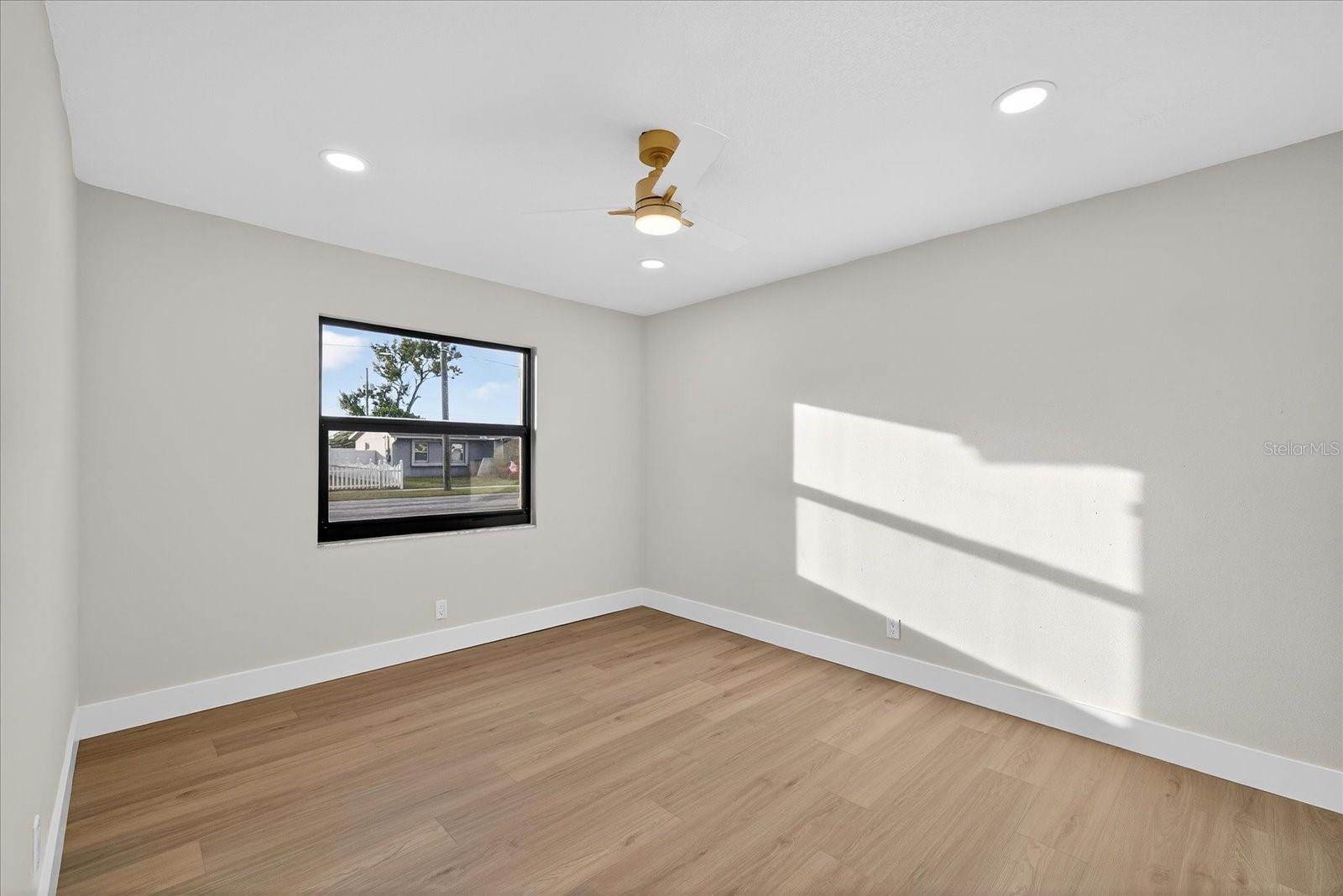 6107 COLE DR