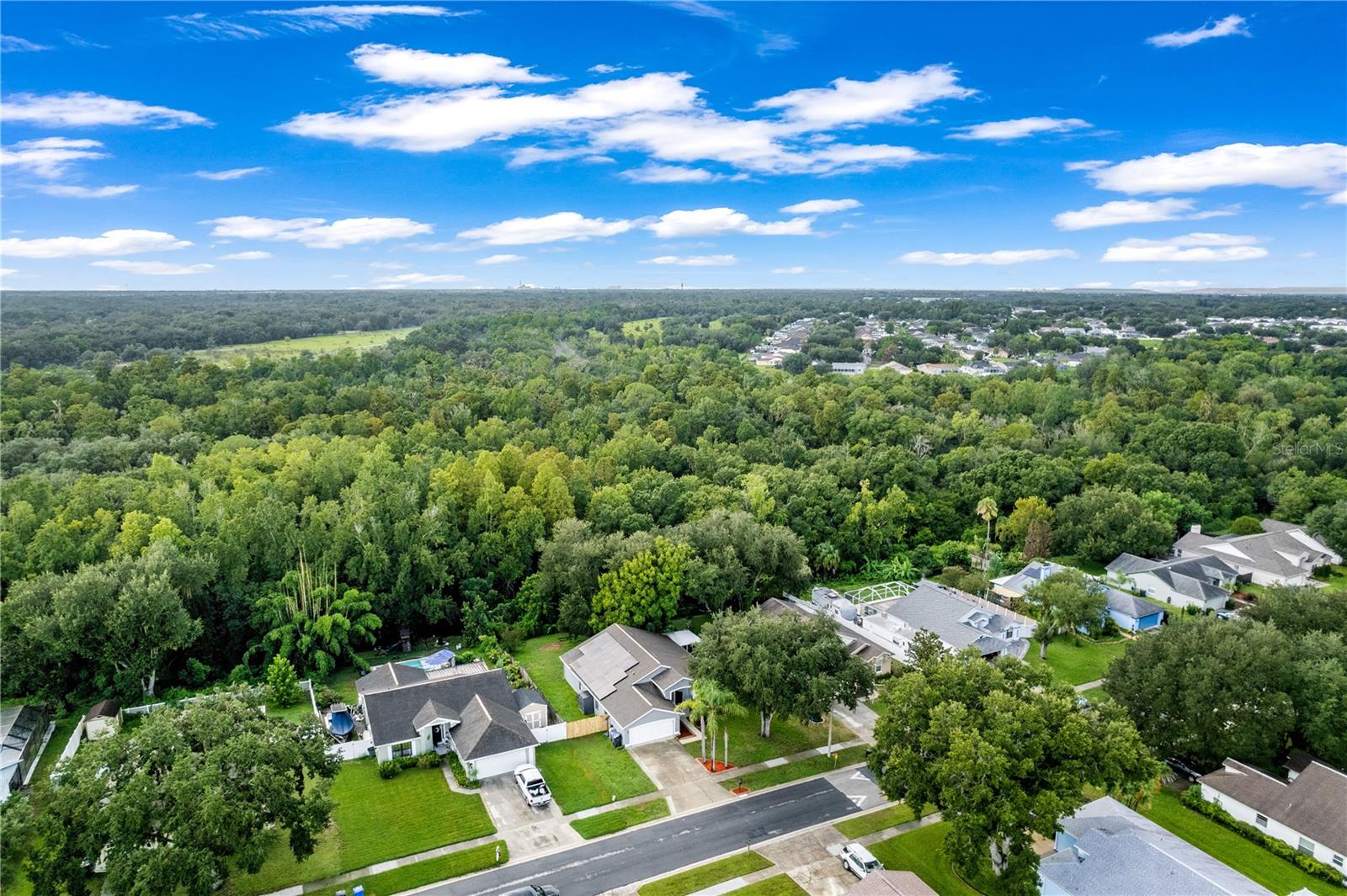 10511 DEEPBROOK DR