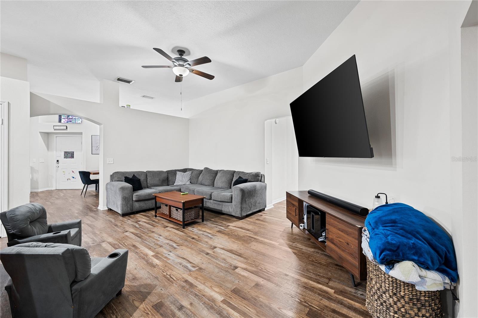 10511 DEEPBROOK DR