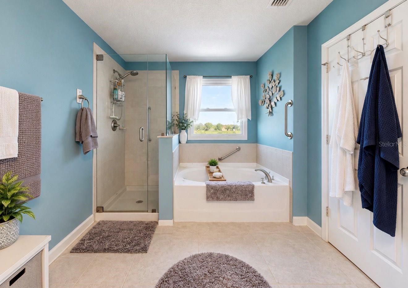 337 STAR SHELL DR