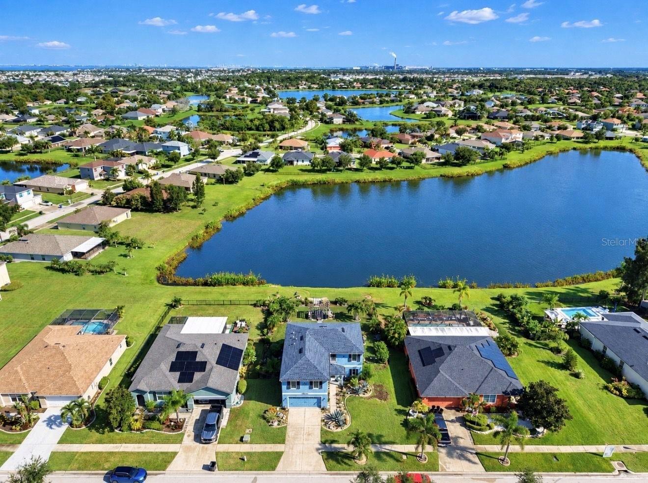 337 STAR SHELL DR