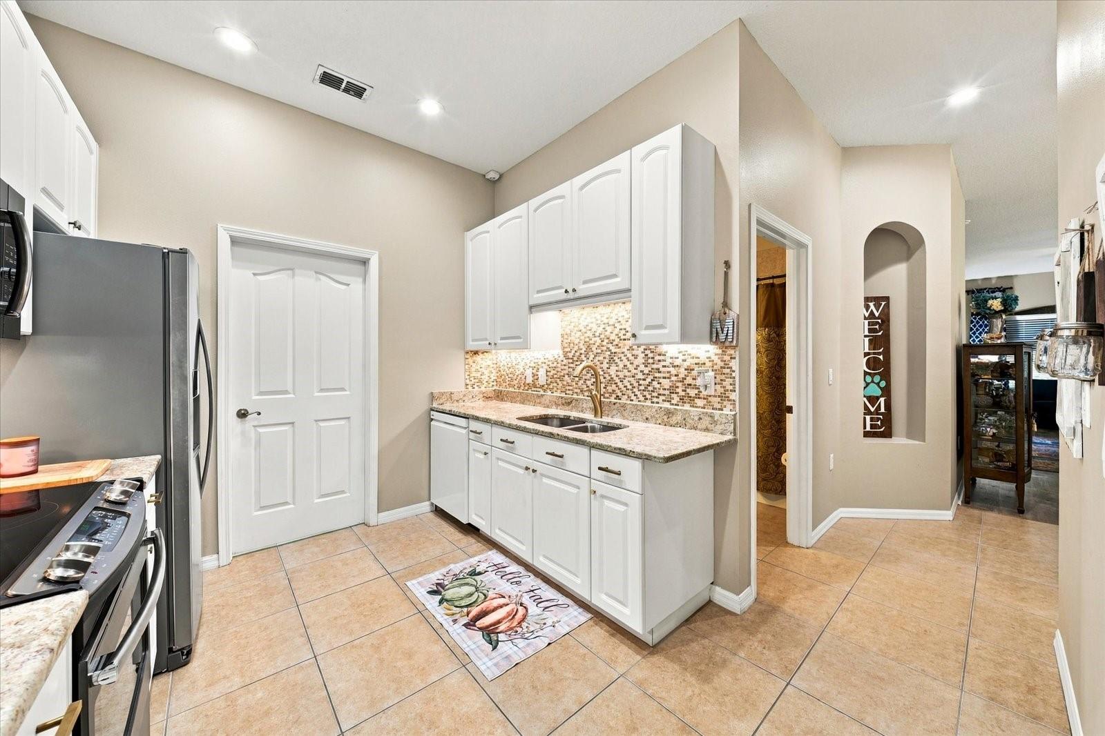 7629 WIMPOLE DR