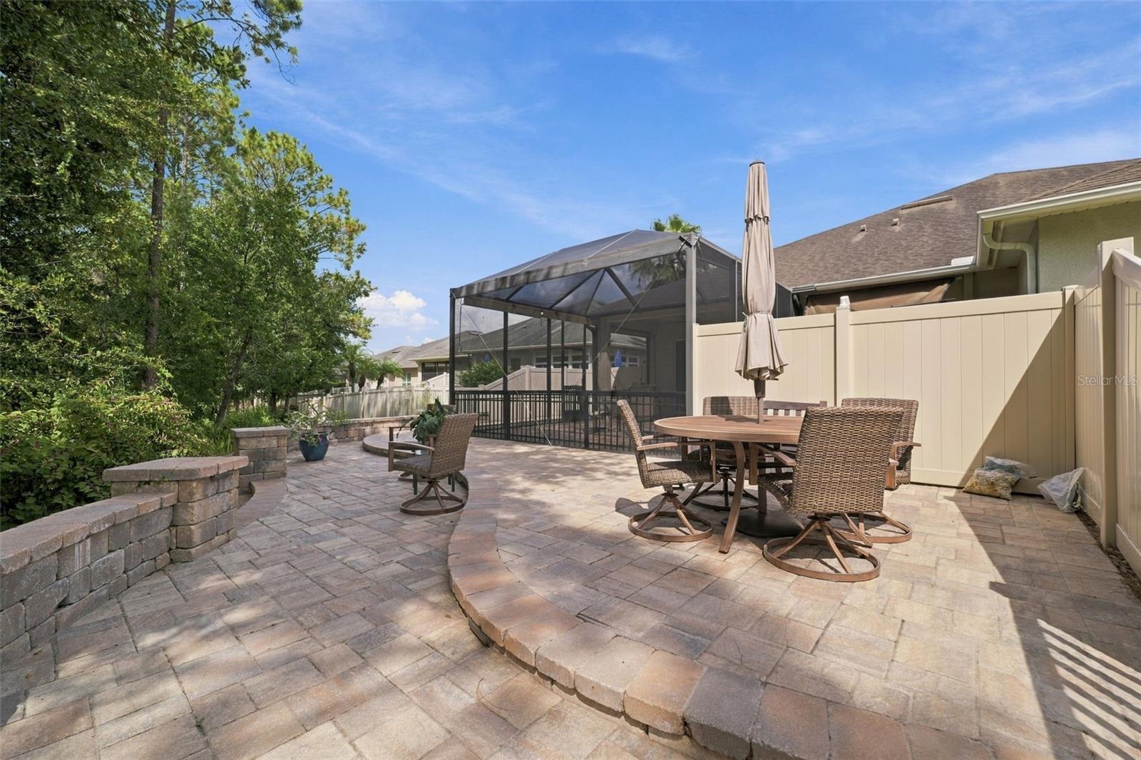 2901 DEVONOAK BLVD