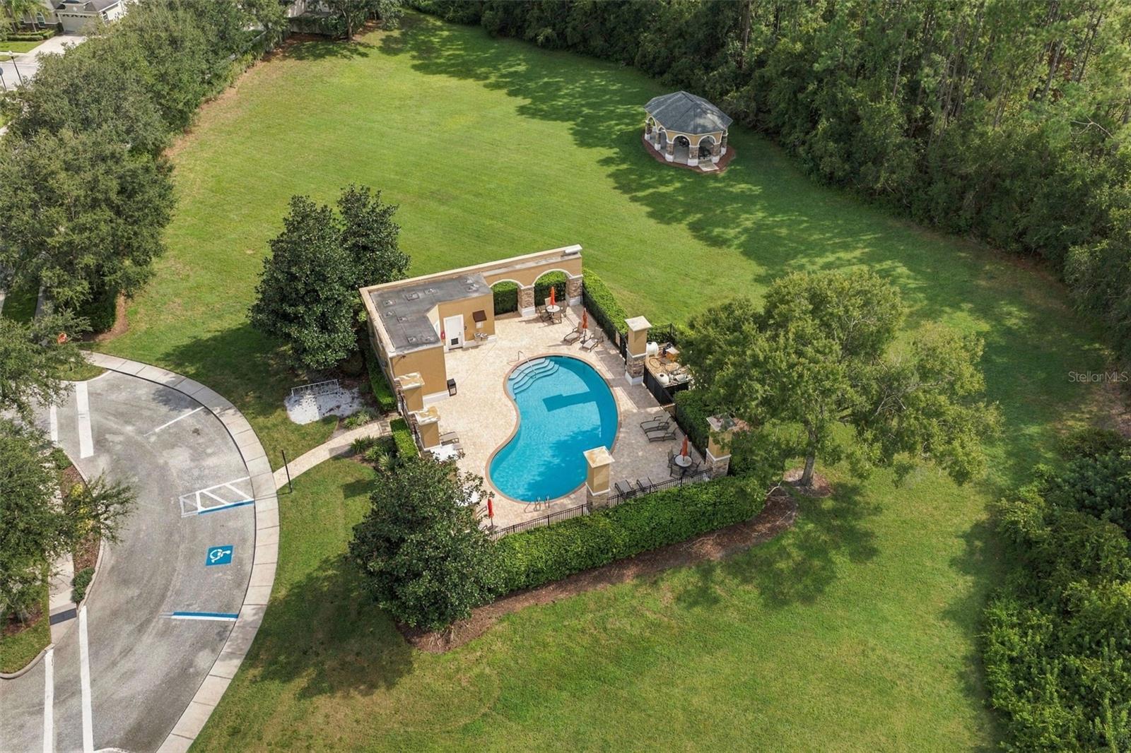 2901 DEVONOAK BLVD