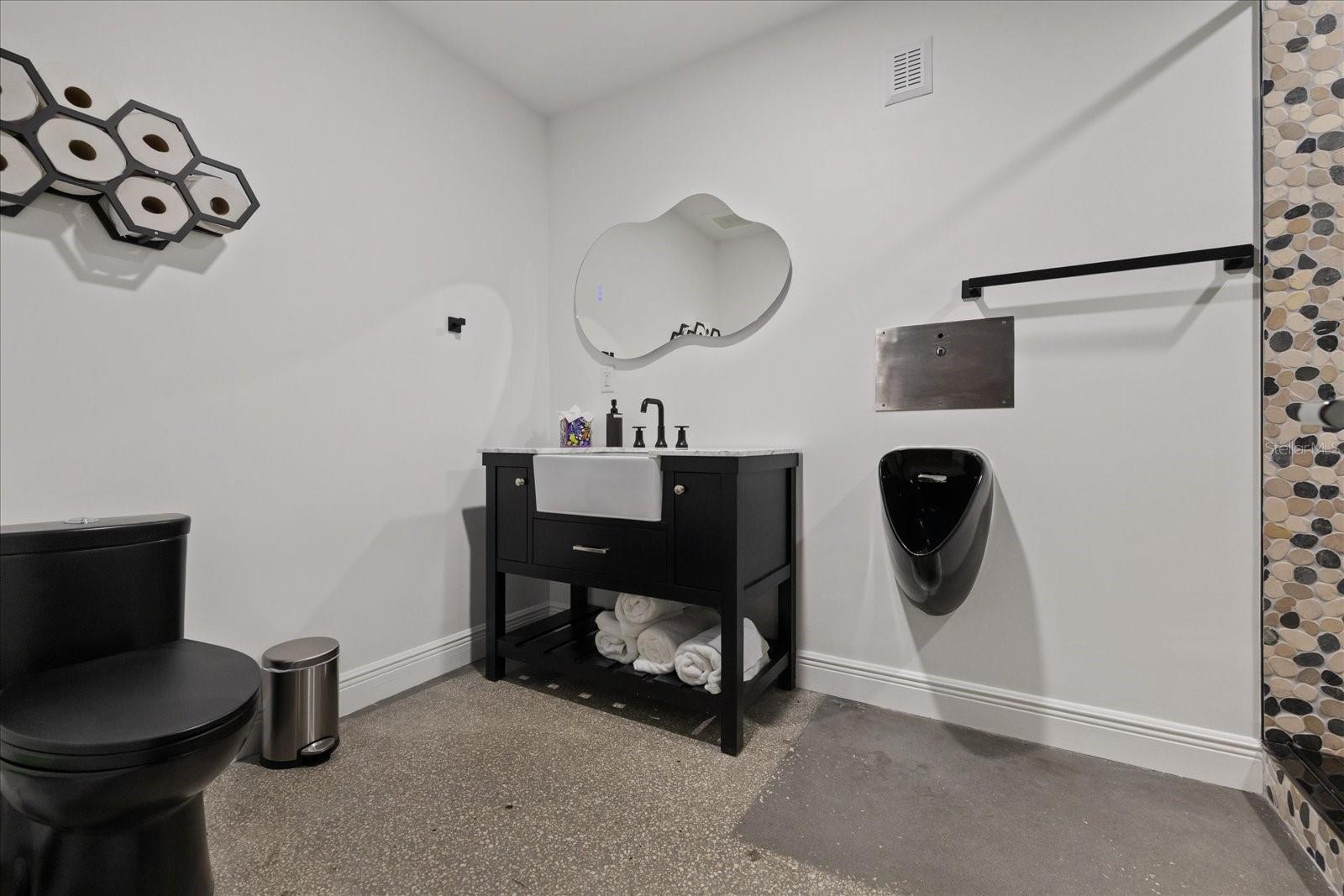 6500 MOTOR ENCLAVE WAY #1403