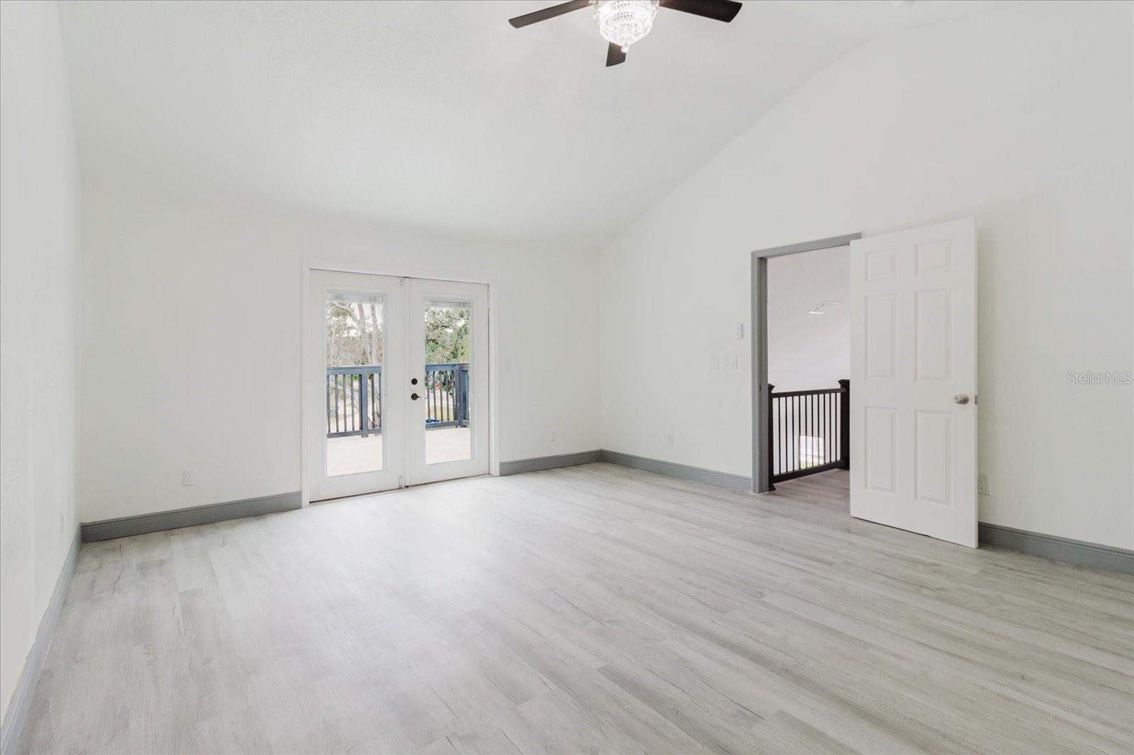 3014 S WEST SHORE BLVD W