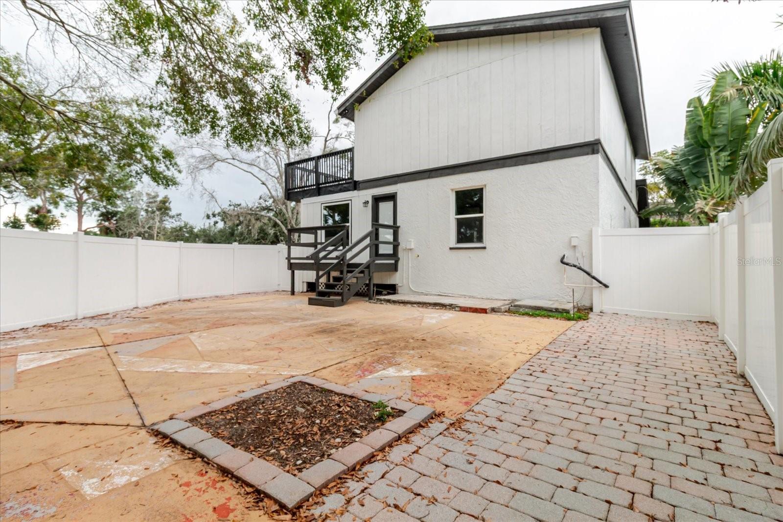 3014 S WEST SHORE BLVD W