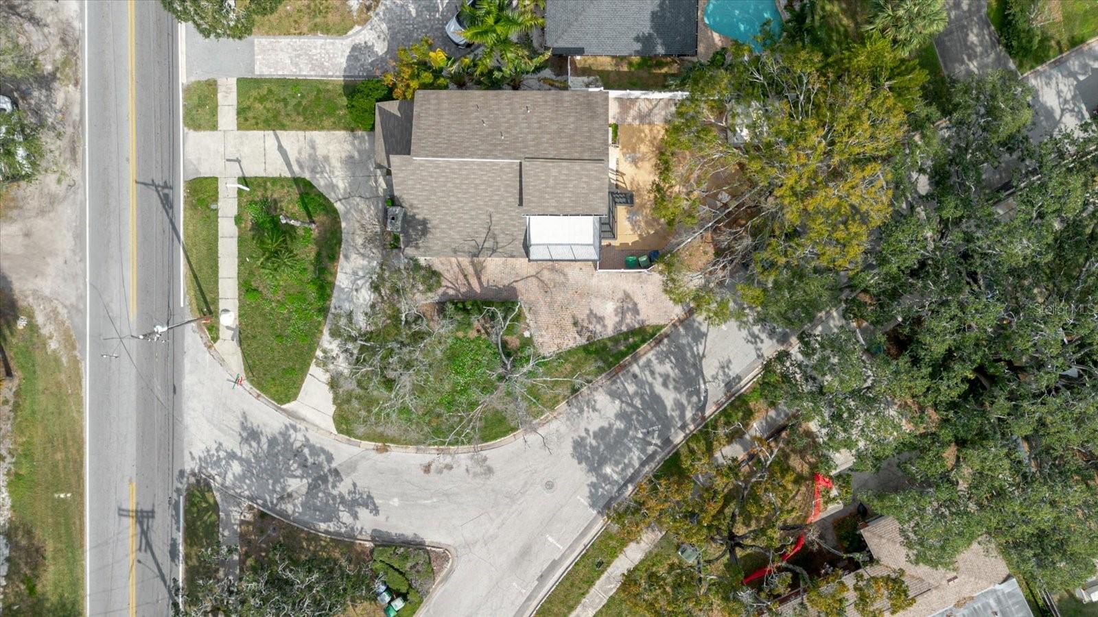 3014 S WEST SHORE BLVD W