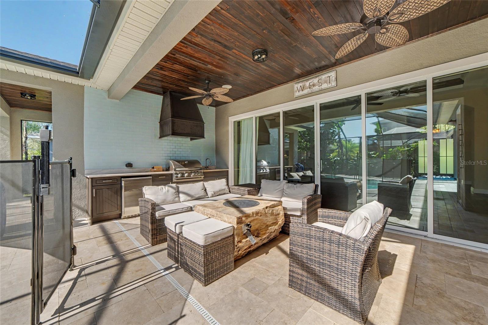 5806 SHELL RIDGE DR