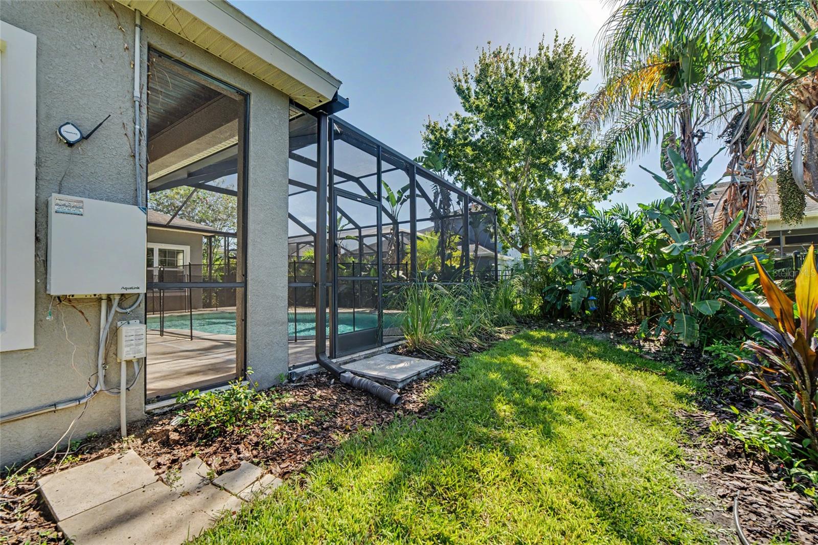 5806 SHELL RIDGE DR