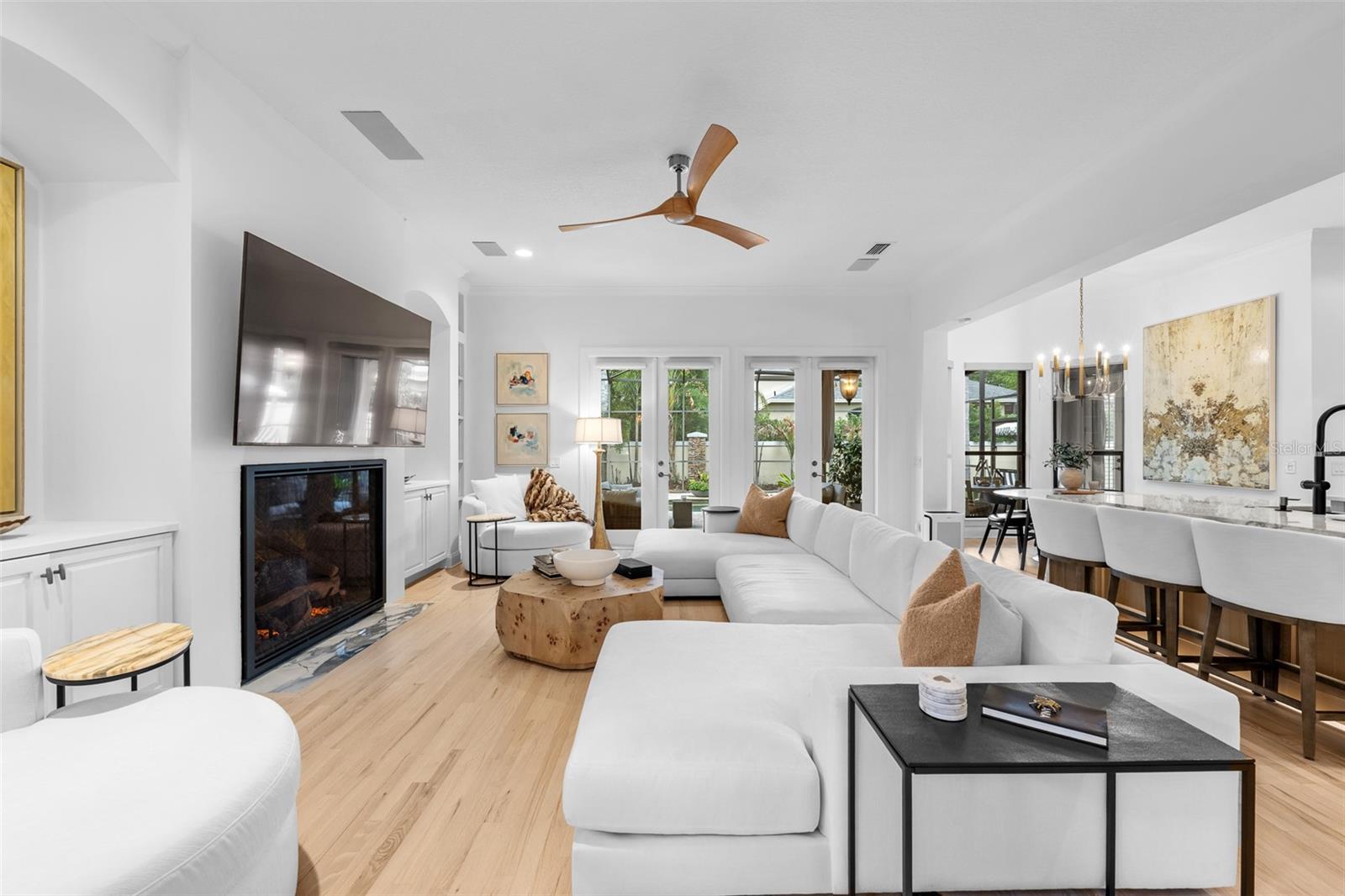 1921 FLORESTA VIEW DR
