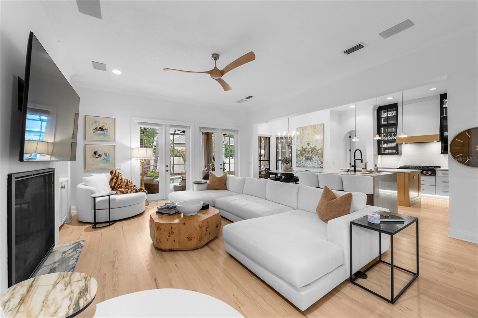 1921 FLORESTA VIEW DR
