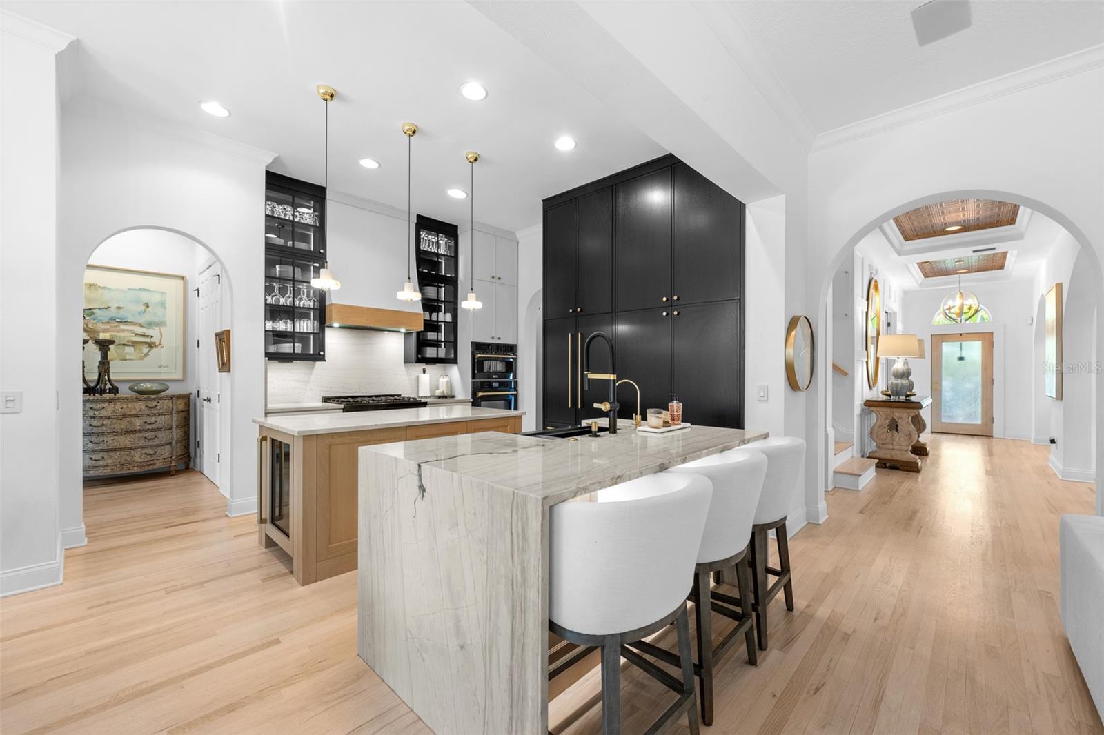 1921 FLORESTA VIEW DR