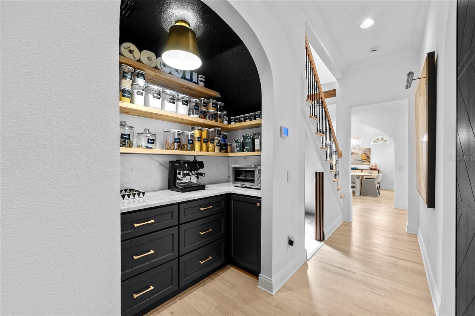 1921 FLORESTA VIEW DR